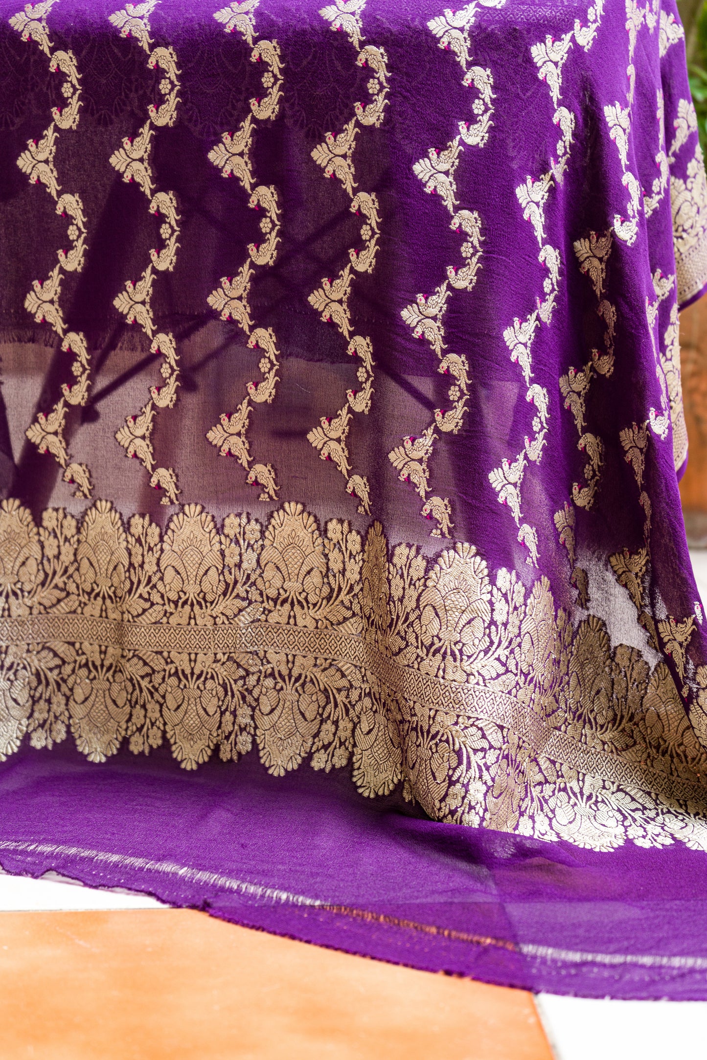 Khaddi Shikargah Purple Dupatta