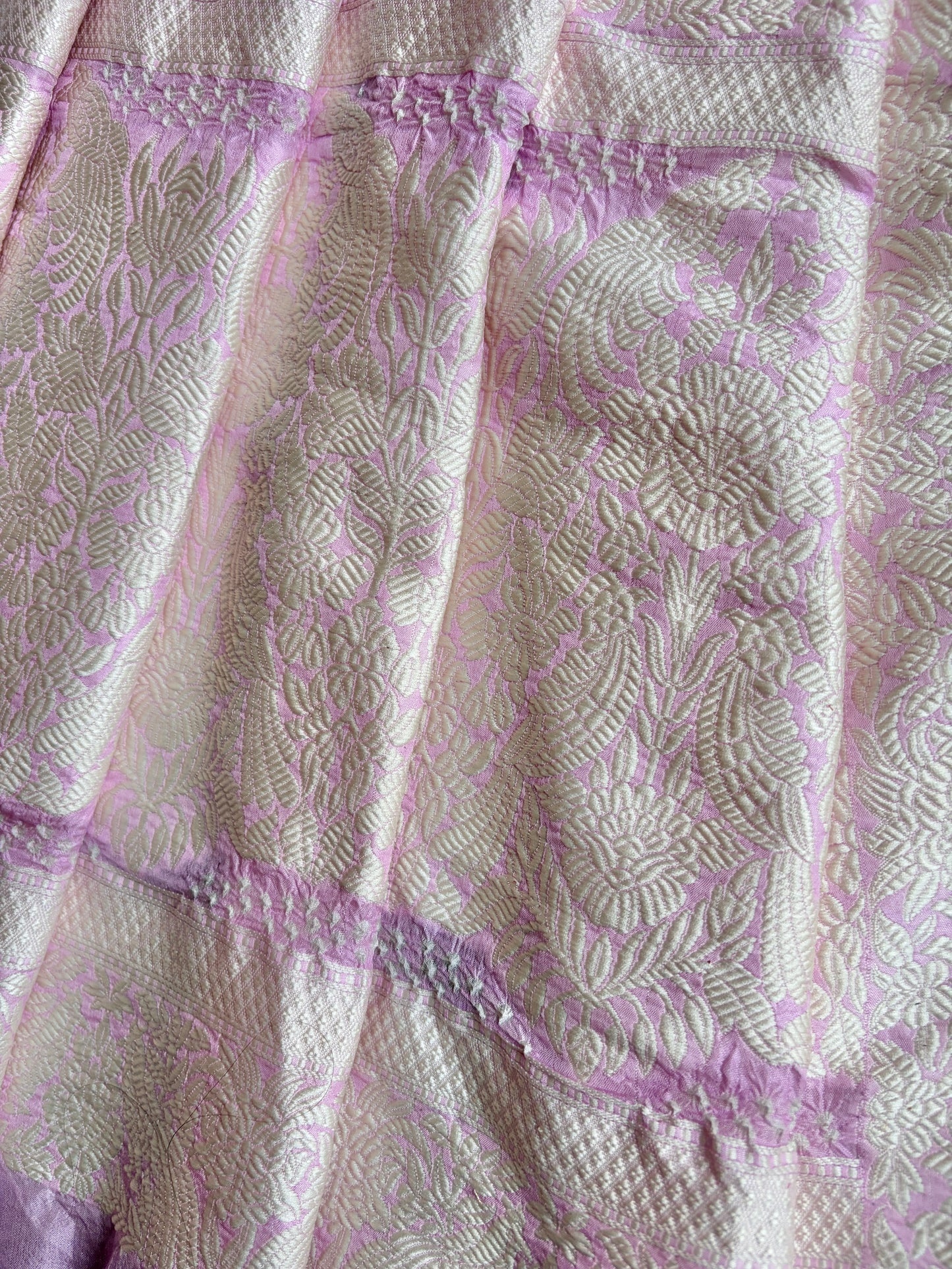 Katan Parsi Lilac Bandhej Dupatta