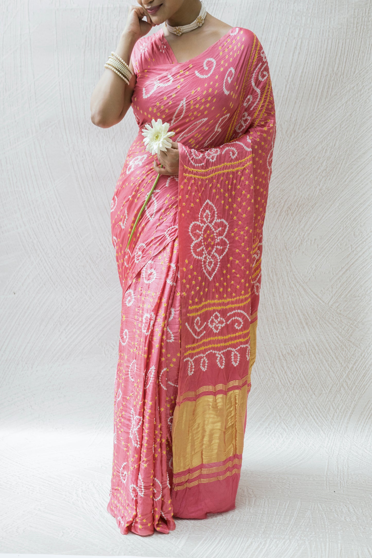 Gajji Rai Dana Pink Bandhej Saree