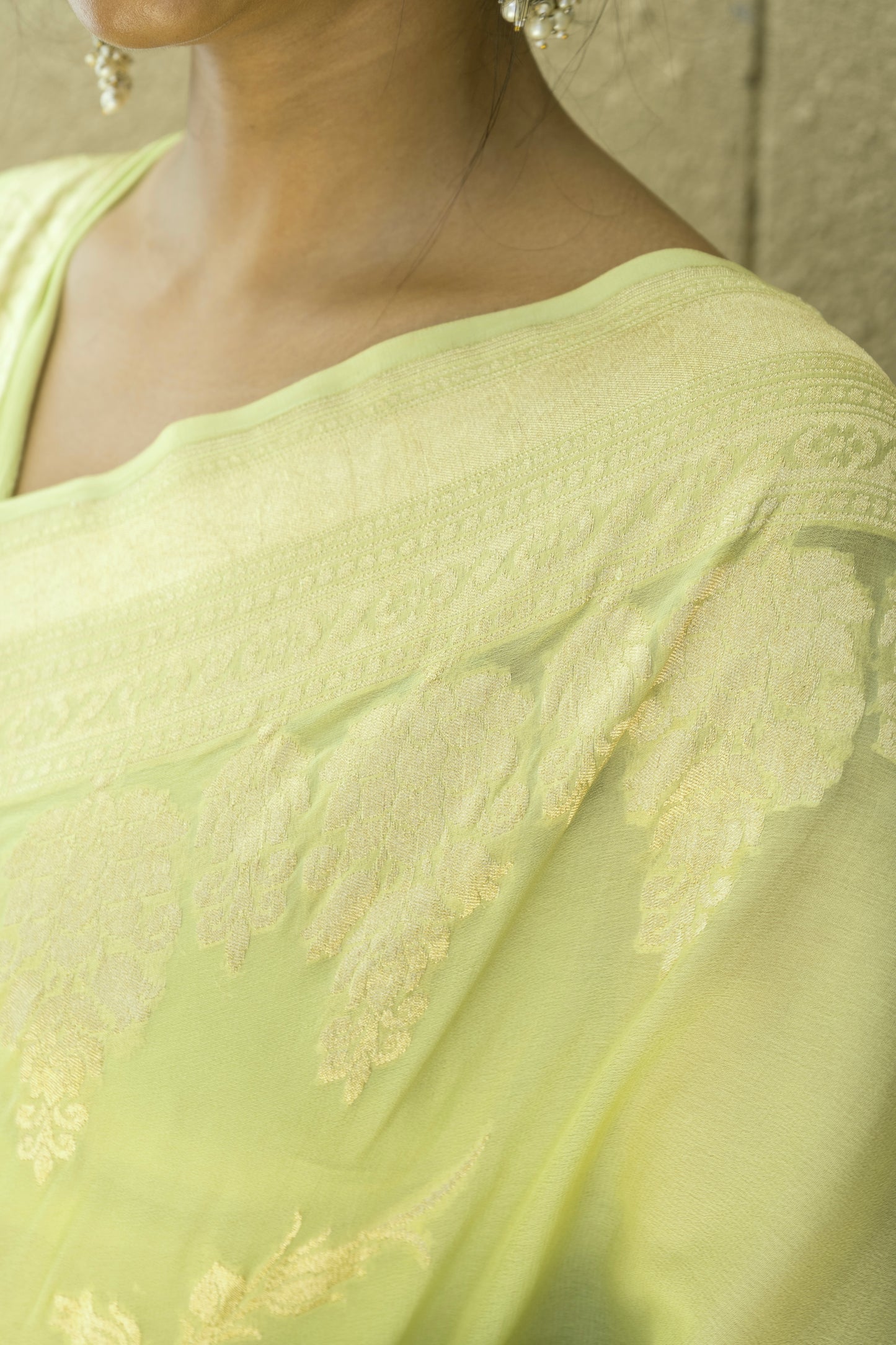 Khaddi Parrot Green Saree
