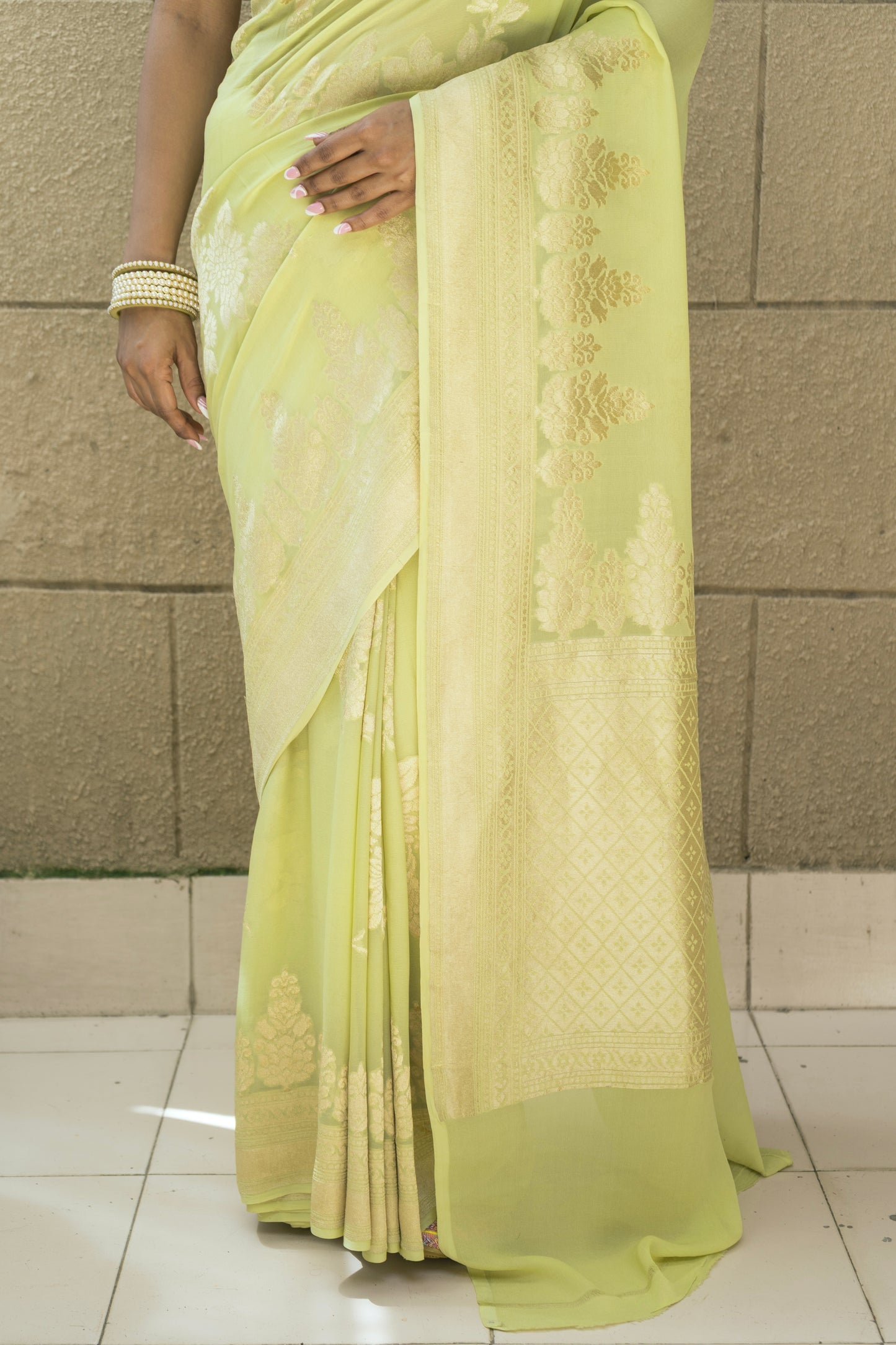Khaddi Parrot Green Saree