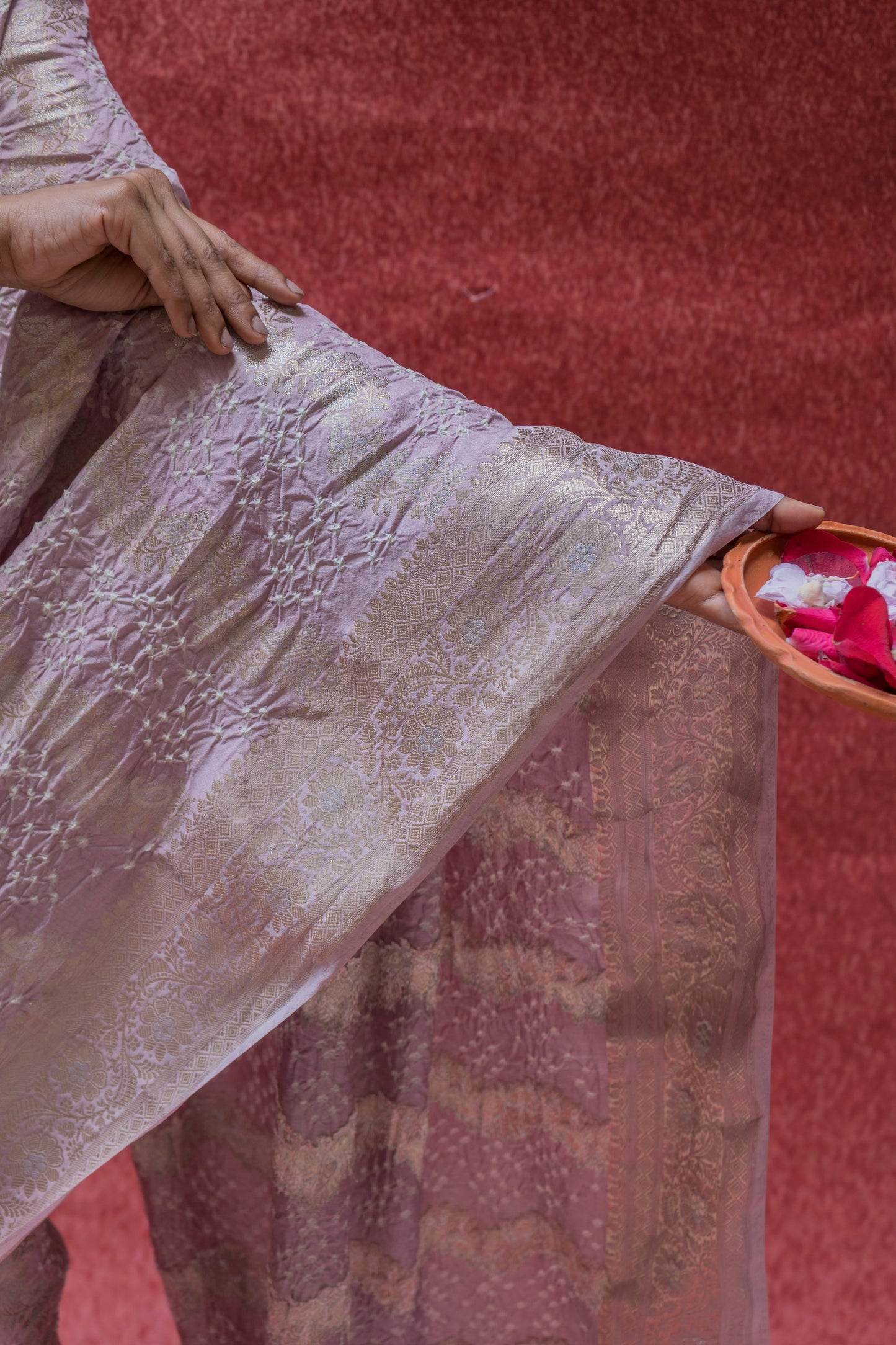 Chiniya Sona Rupa Kaeri Stripes Bandhej Pastel Lilac Saree