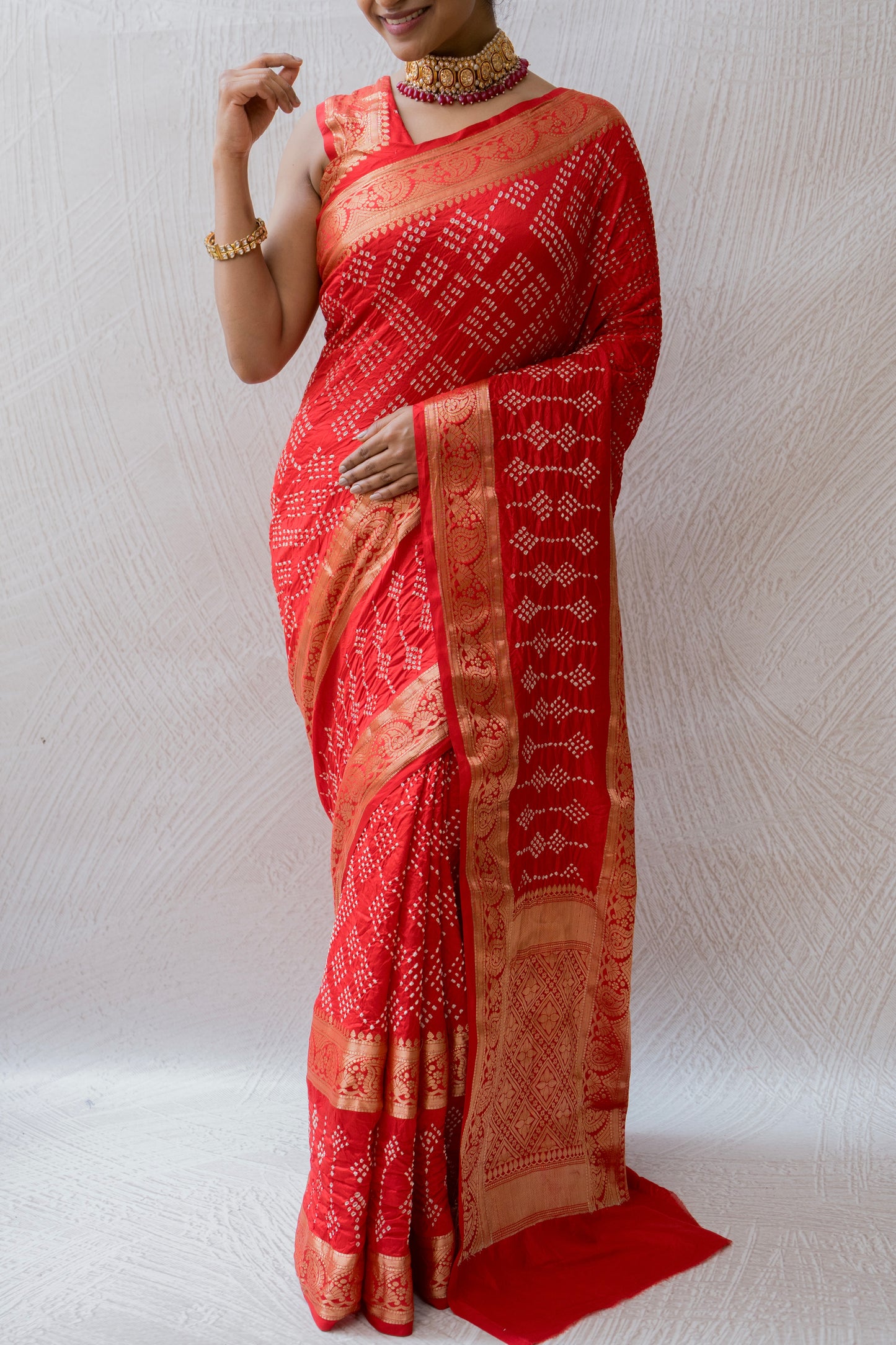Chiniya Double Border Red Bandhej Saree