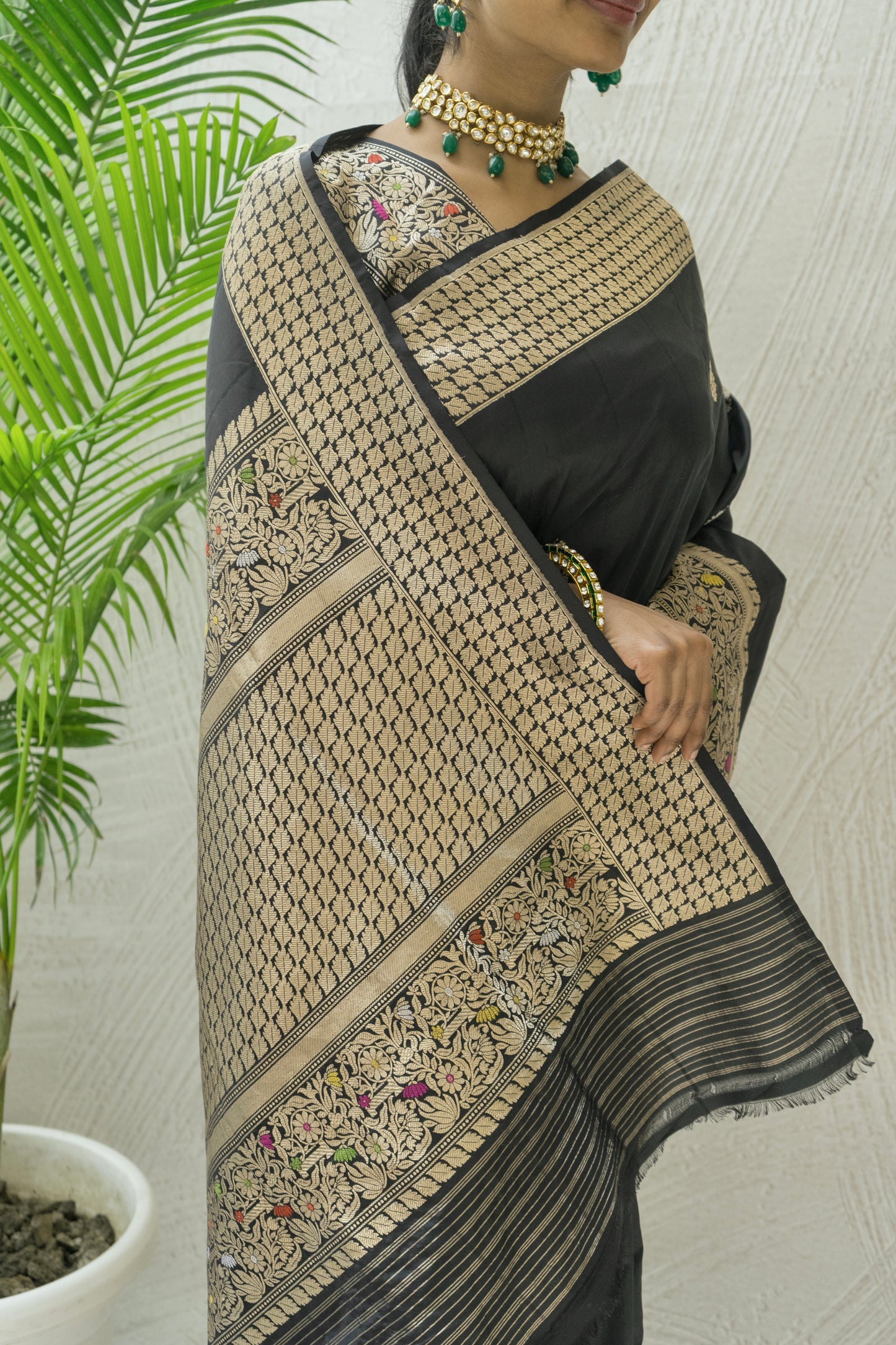 Black Katan Kadhua Sona Rupa Meenakari Saree