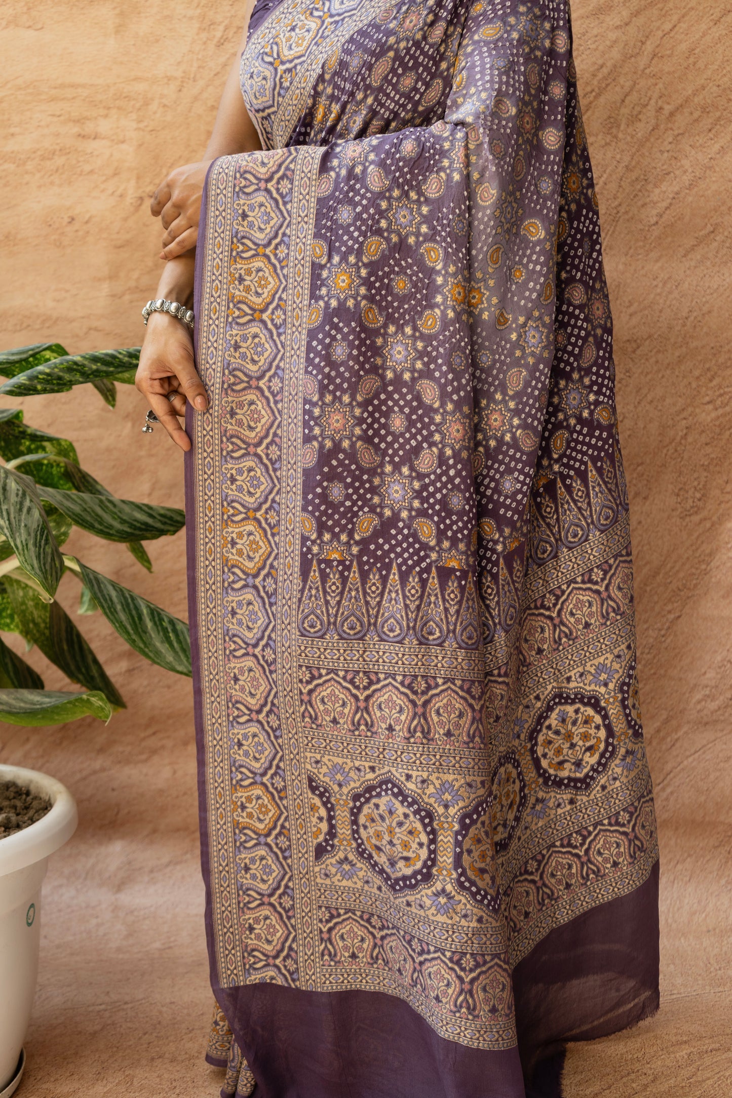 Ajrakh Weaving Purple Ombre Rai Dana Bandhej Saree