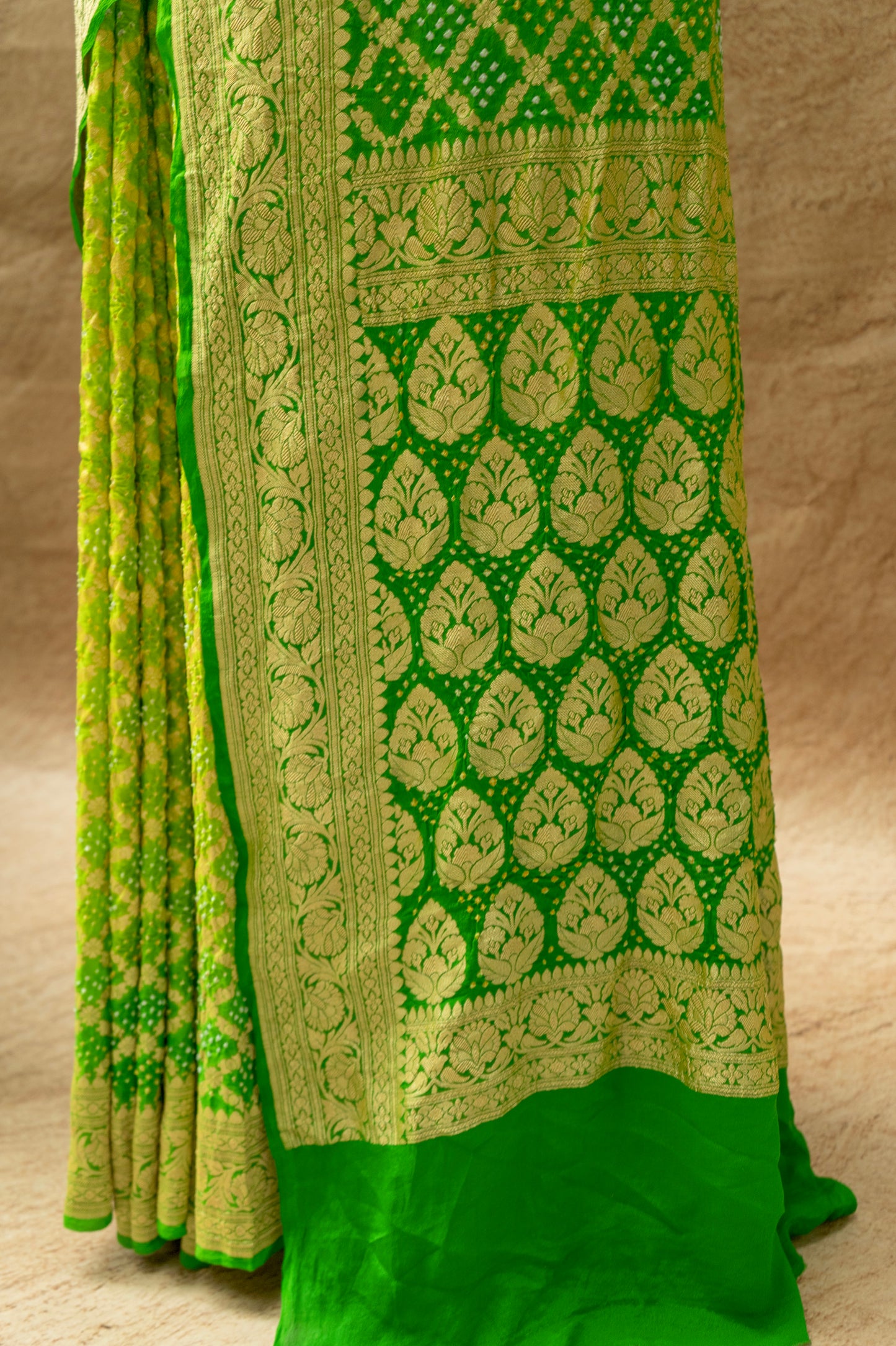 Neemzari Rai Dana Georgette Green Saree