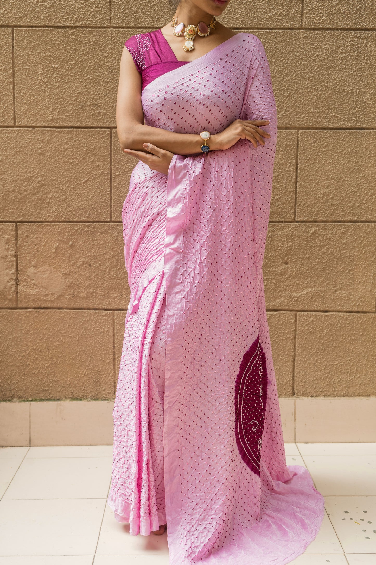 Gajji Purple Round Palla (Pink) Bandhej Saree