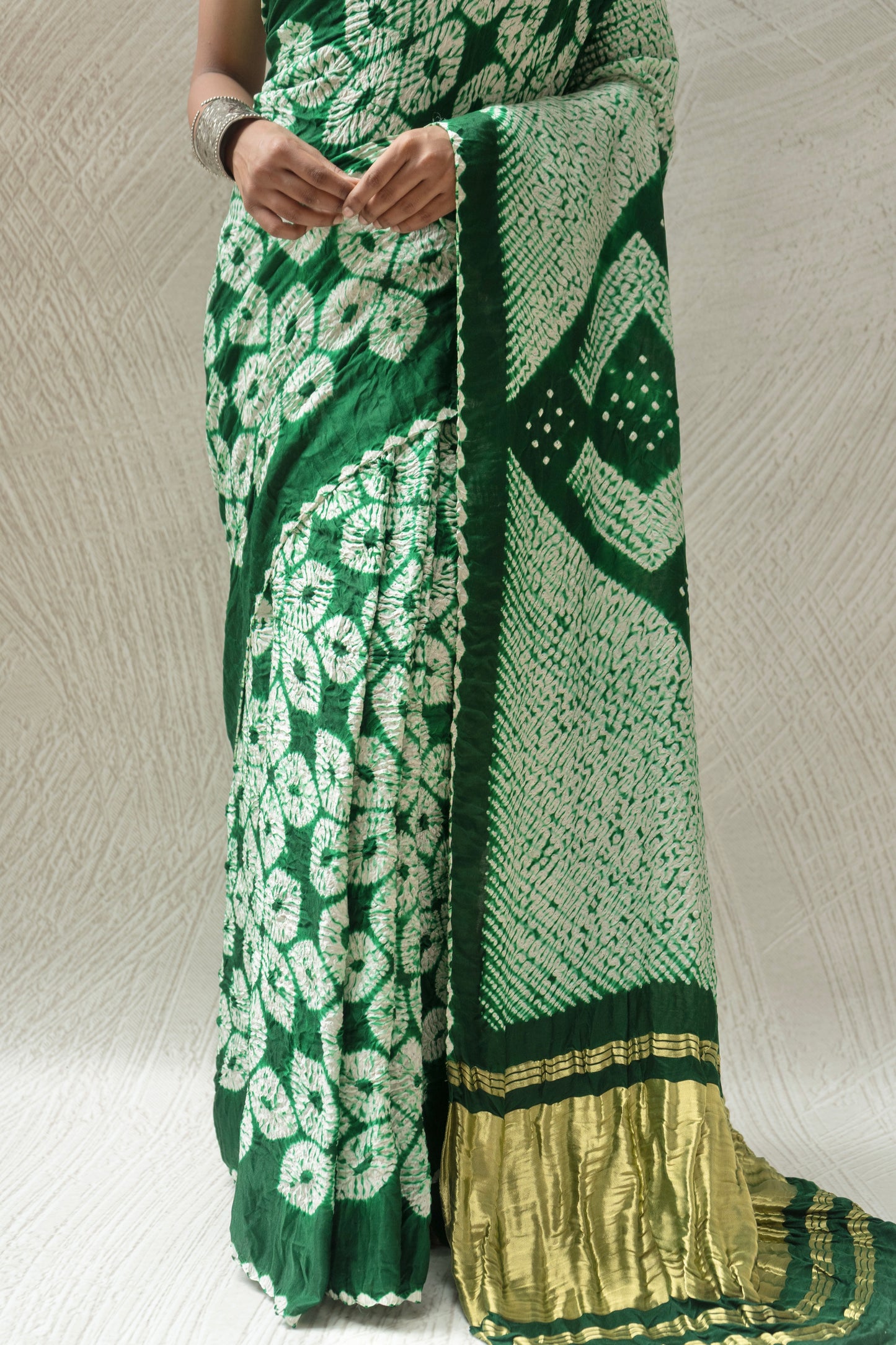 Gajji Shibori Bandhej Green Saree