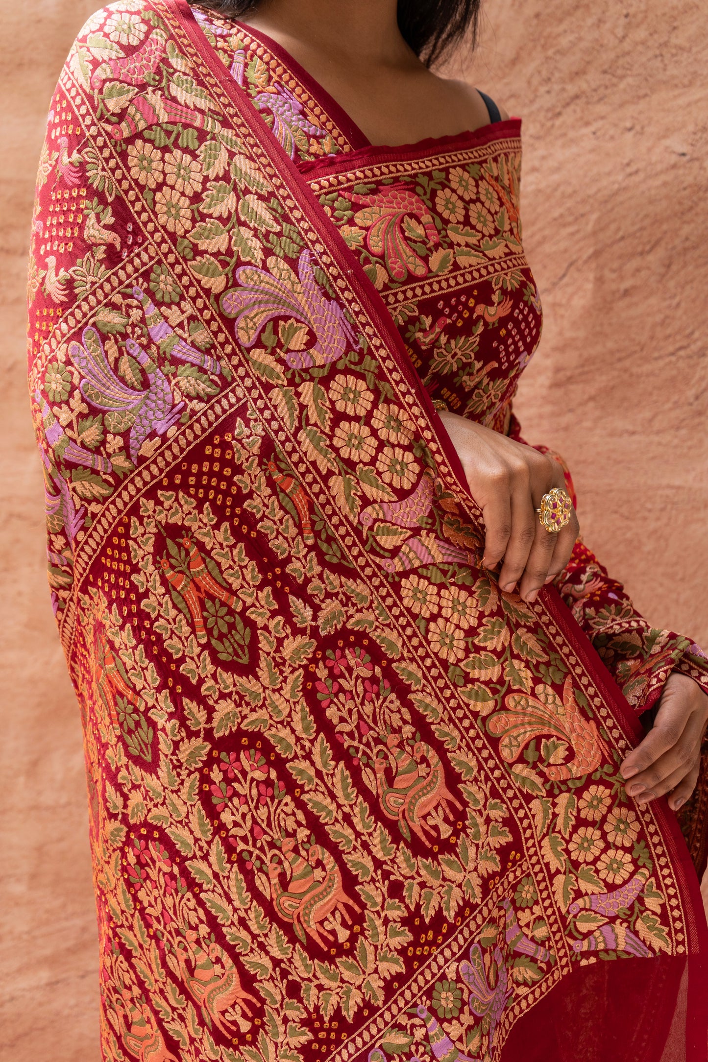Georgette Bird Weaving Meenakari Red-Maroon Bandhej Saree