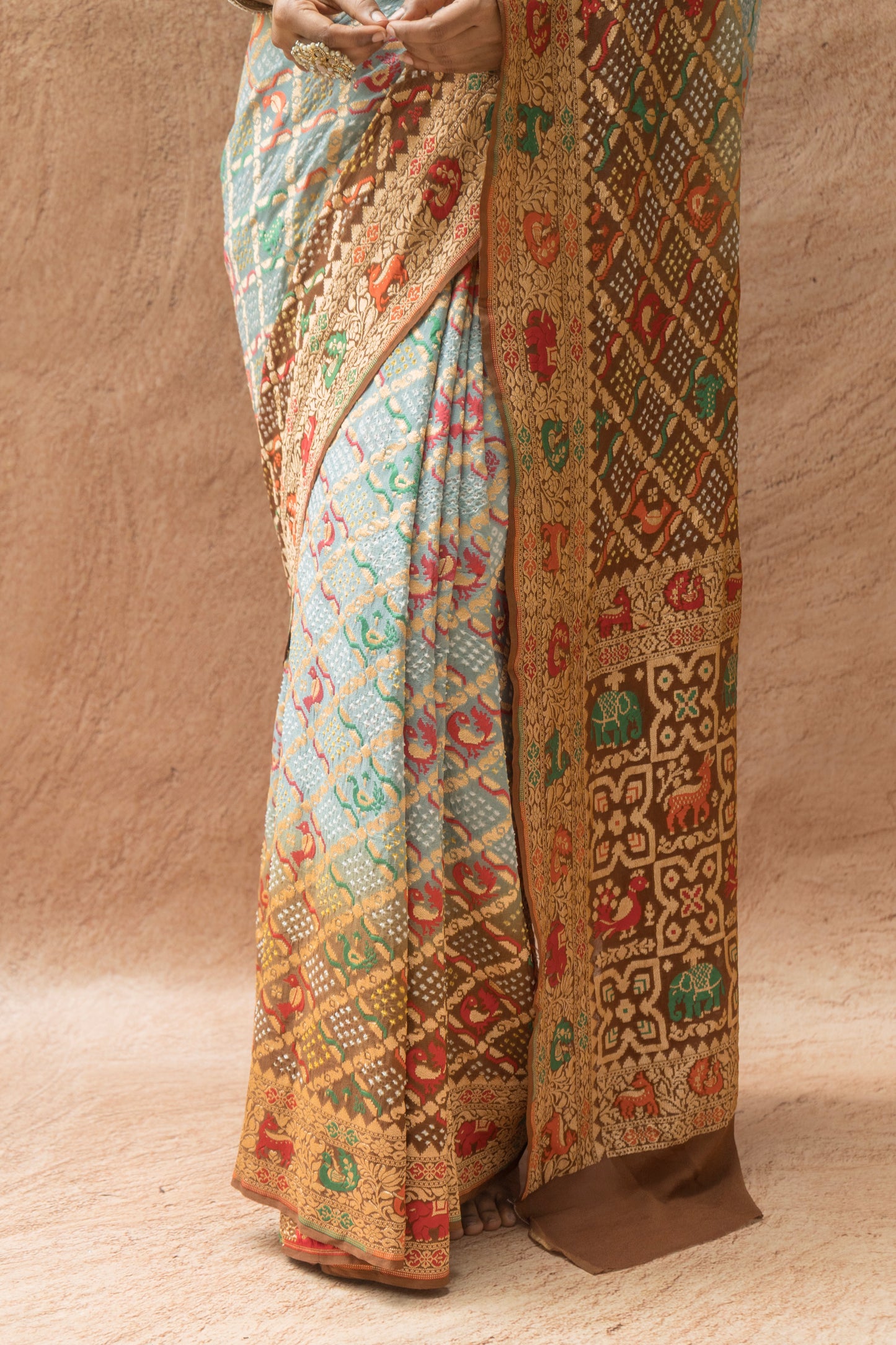 Georgette Figure Weaving Meenakari Bandhej Saree (Grey-Brown)