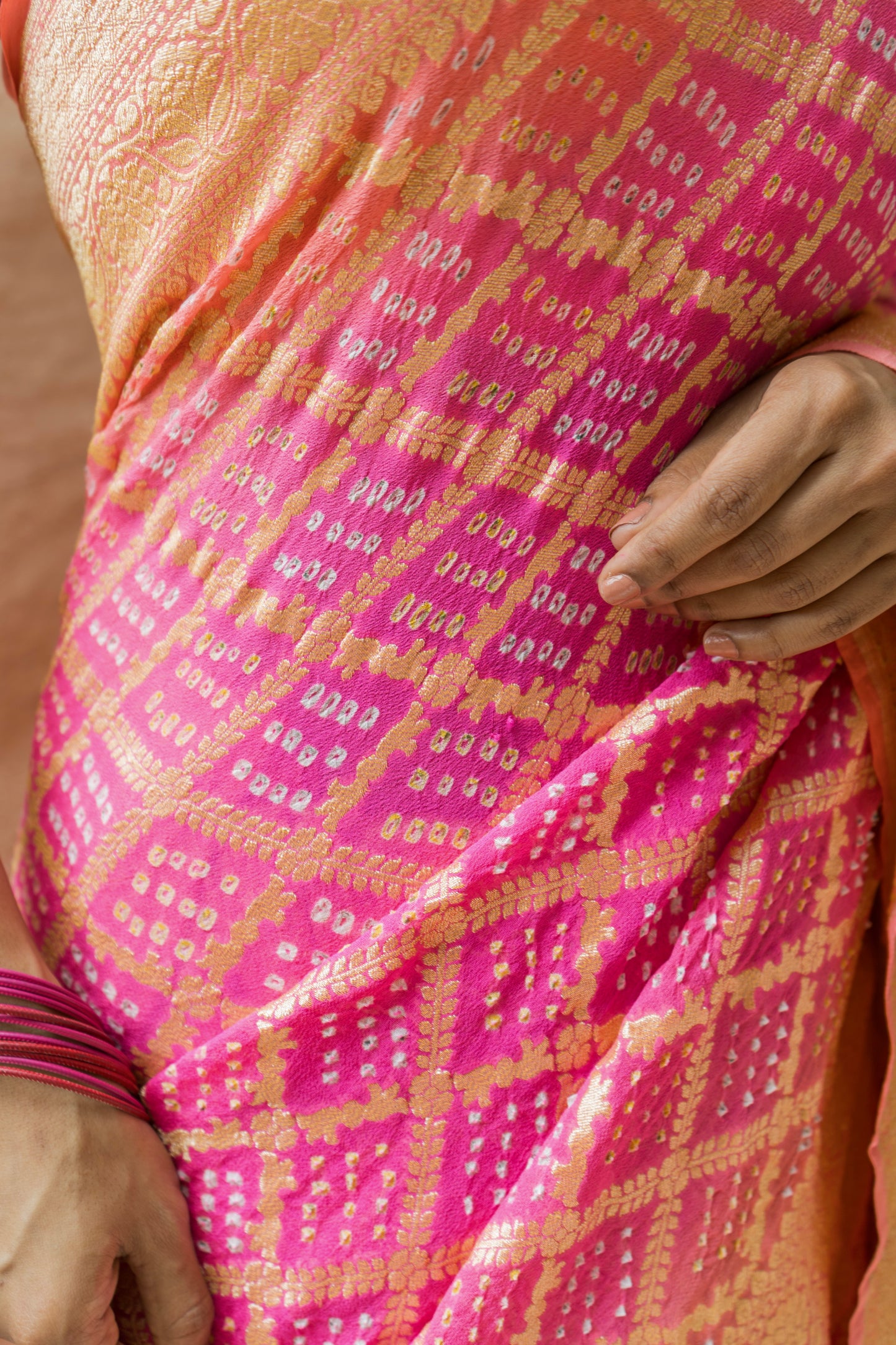 Georgette Chequered Jaal Ombre Peach Rai Dana Saree