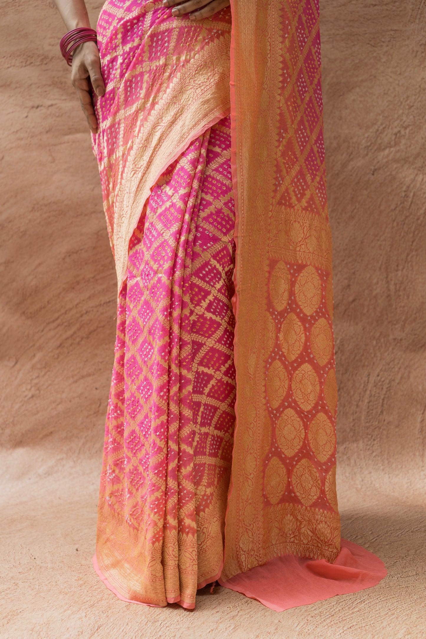 Georgette Chequered Jaal Ombre Peach Rai Dana Saree