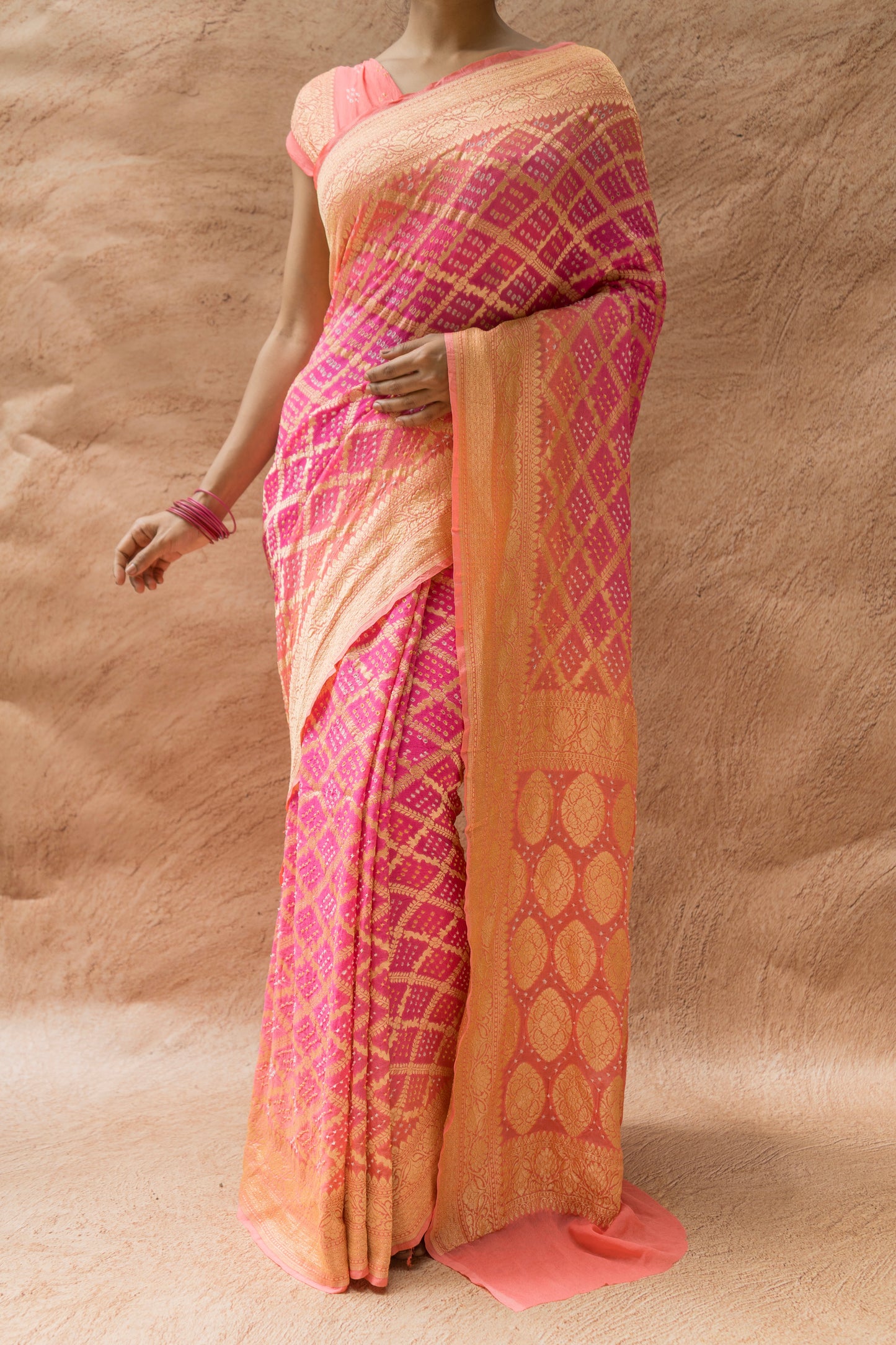 Georgette Chequered Jaal Ombre Peach Rai Dana Saree