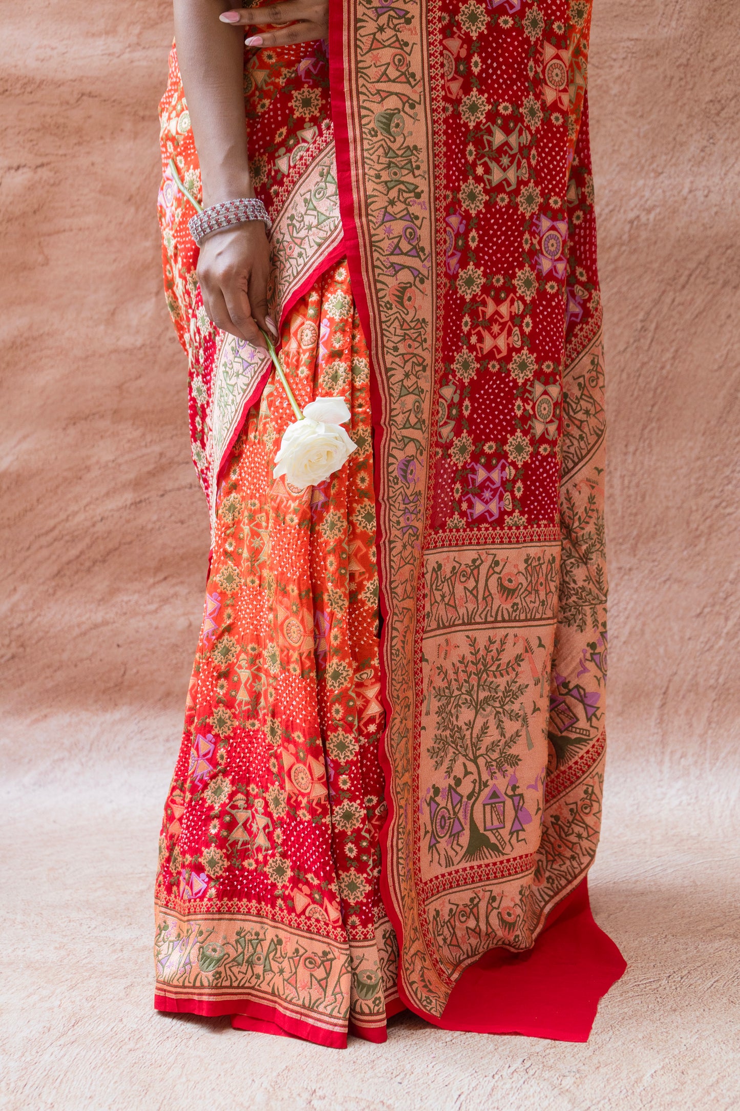 Georgette Warli Jaal Weaving Ombre Orange-Red Bandhej Saree