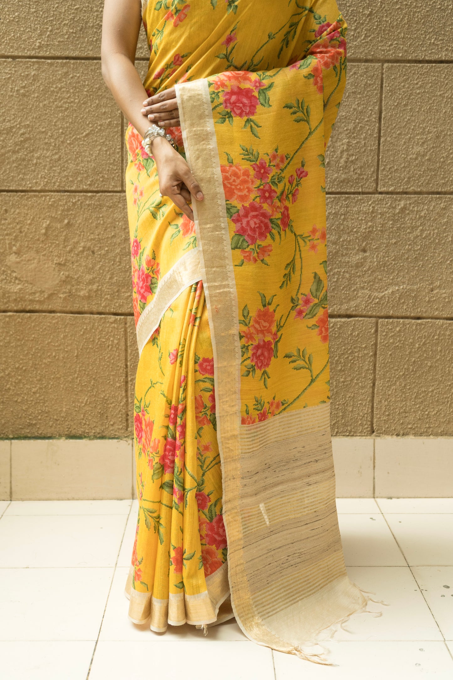 Floral Moonga Printed Yellow Saree