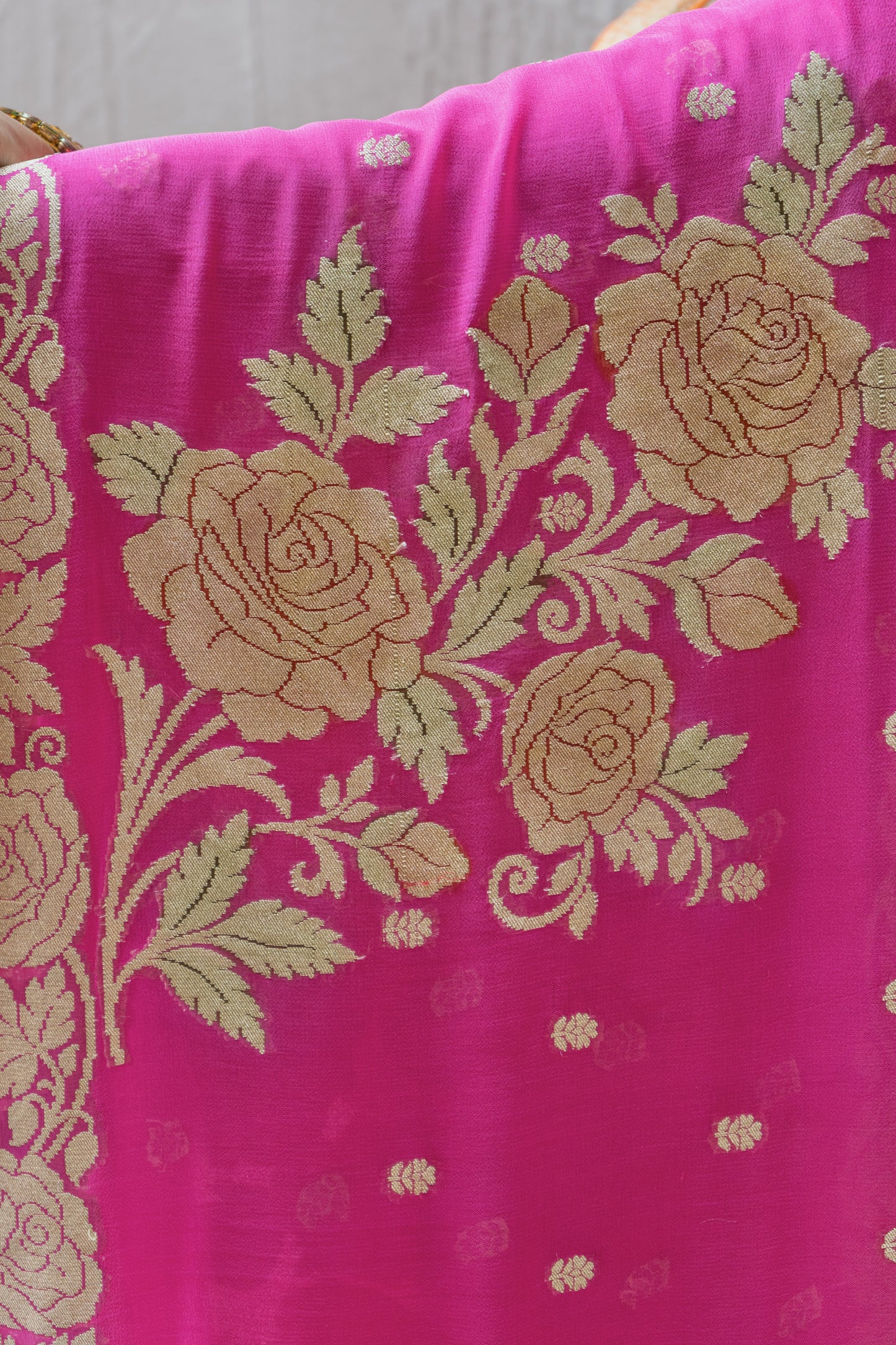 Rani Khaddi Meenakari Saree
