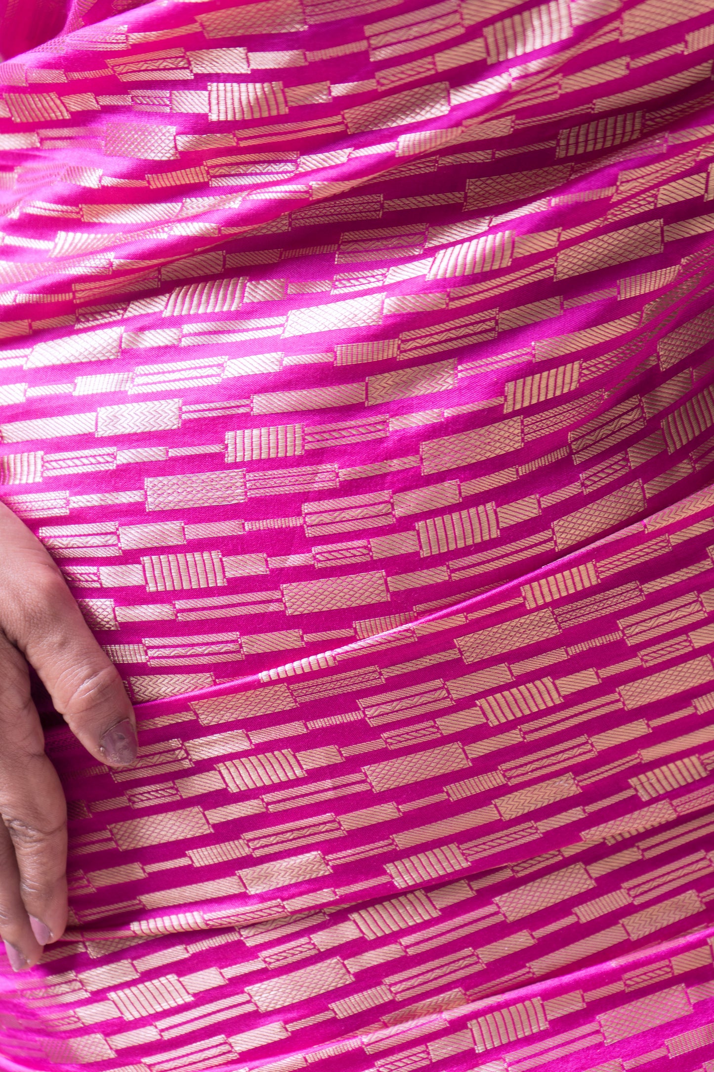 Chiniya Rani Zari Stripes Saree