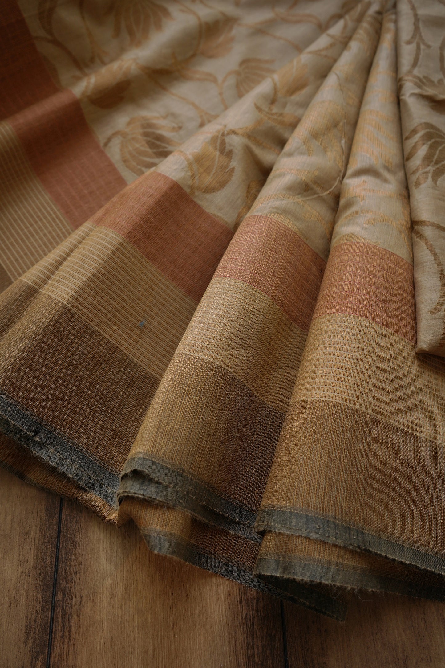 Matka Silk Saree (Chikoo)