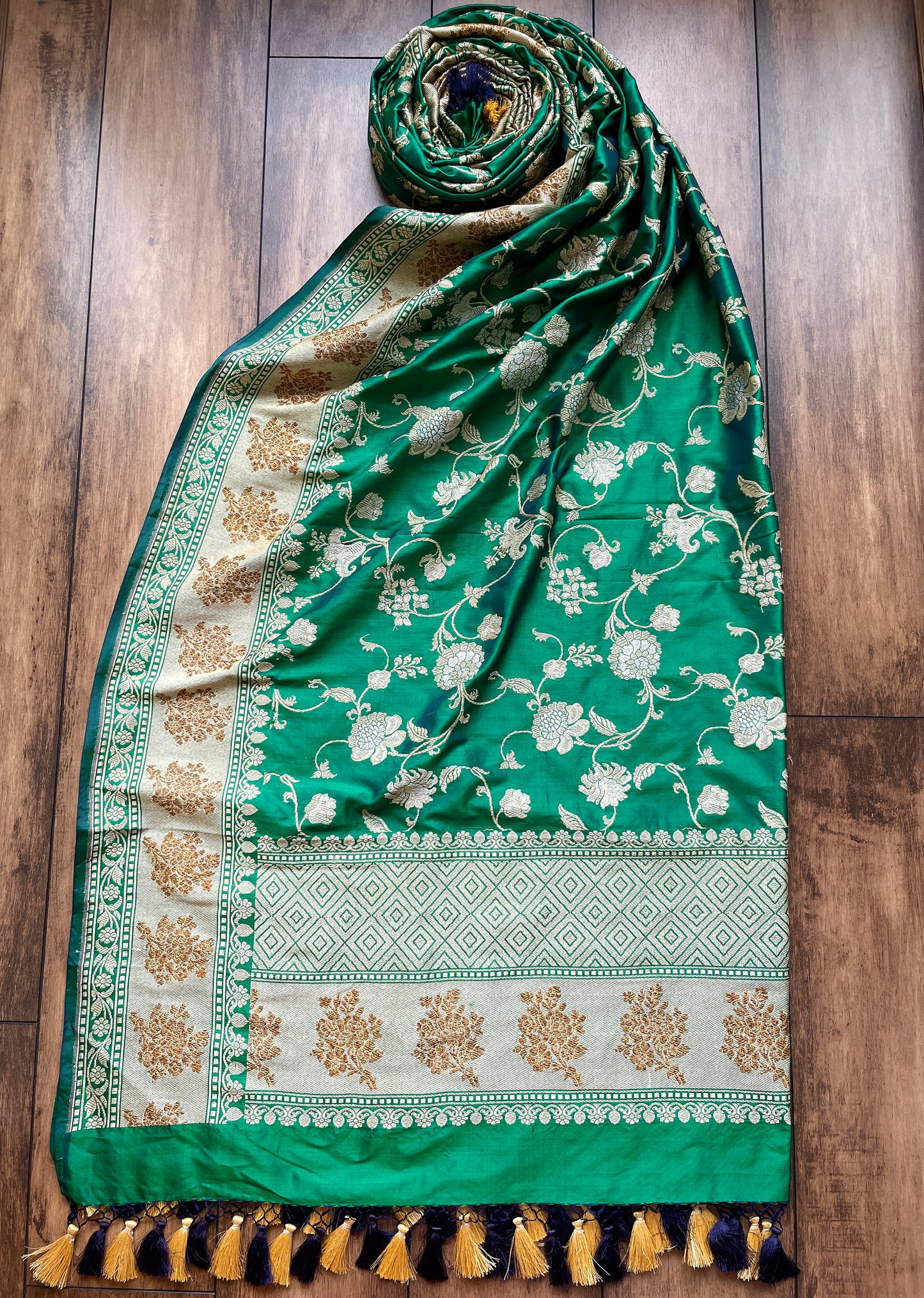 Katan Kadhua Jangla Dhoop Chav Dupatta