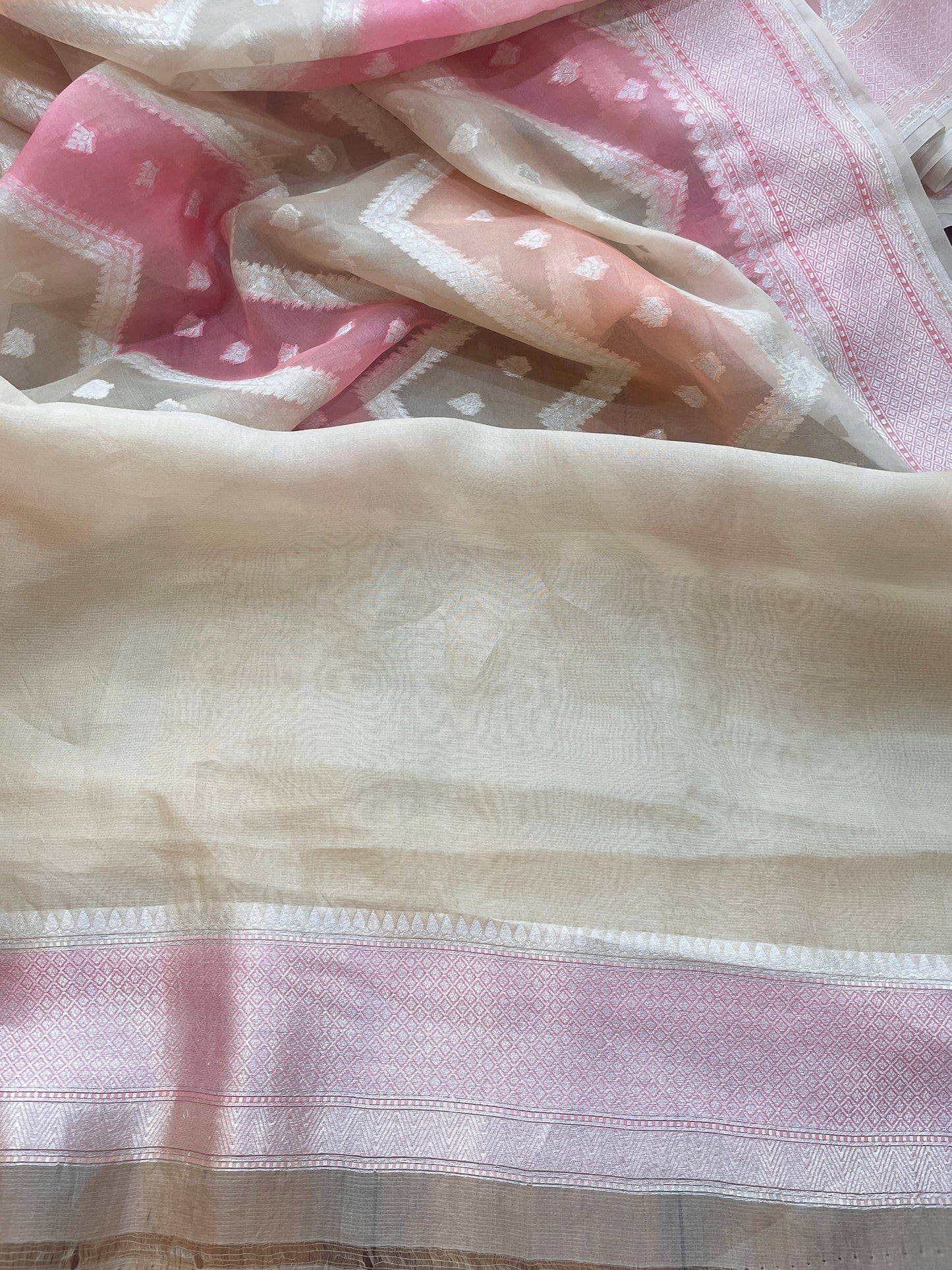 Kora Rangkat Saree