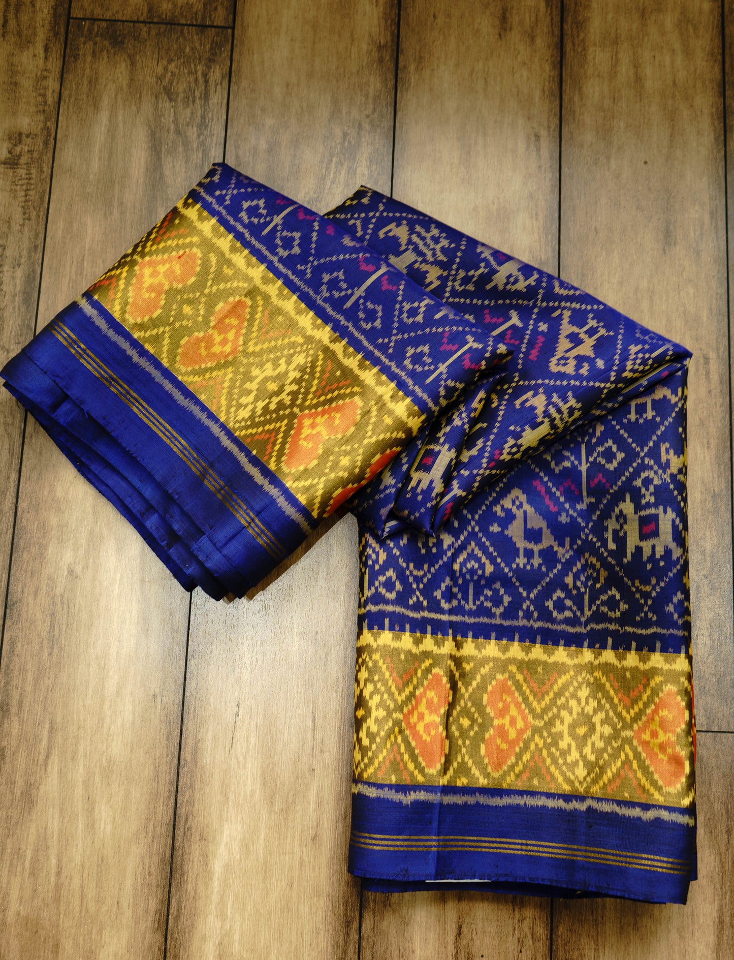 Ikkat Dhoop Chaav Blue Saree