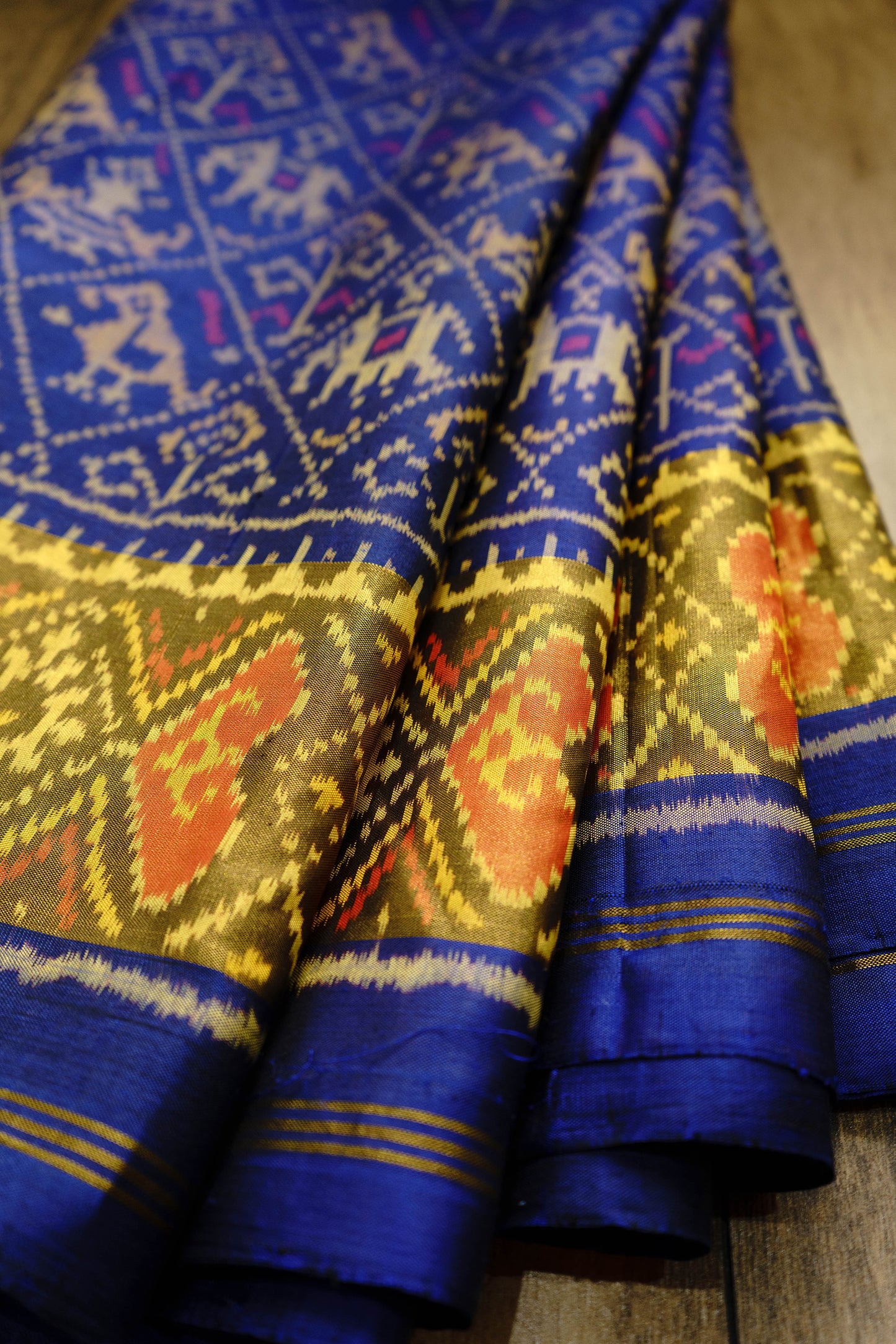 Ikkat Dhoop Chaav Blue Saree