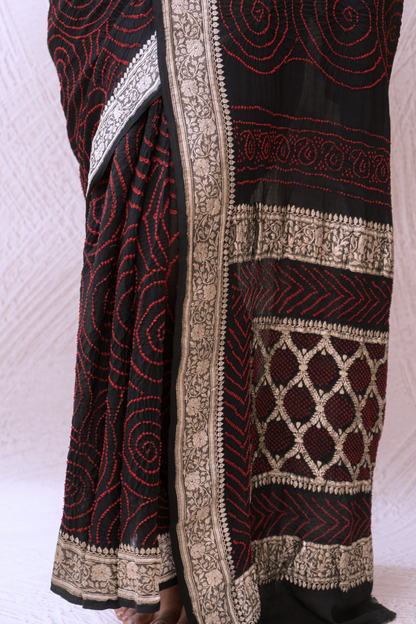 Georgette Red Rai Dana Black Bandhej Saree