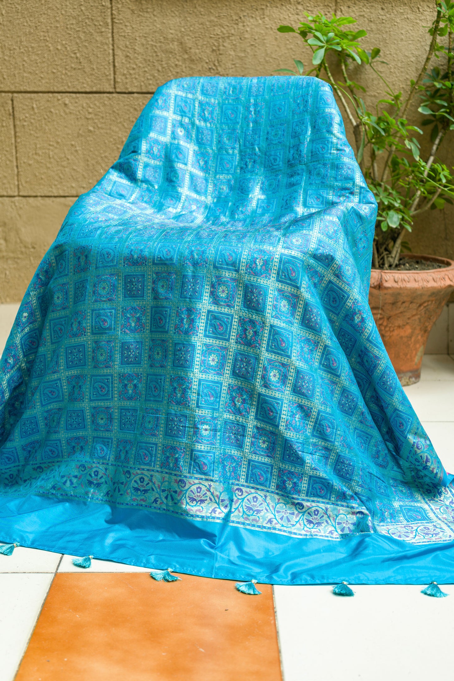 Jamawar Silk Dupatta