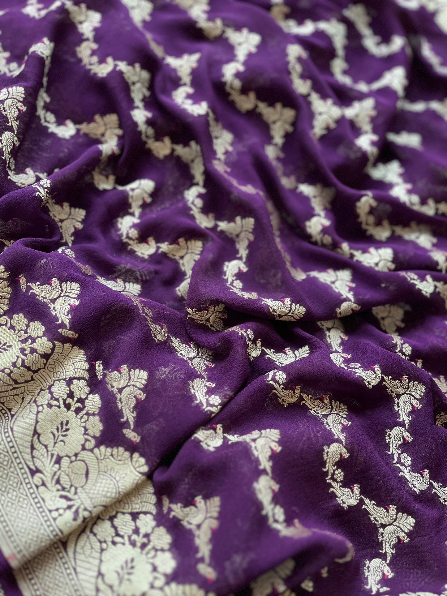 Khaddi Shikargah Purple Dupatta