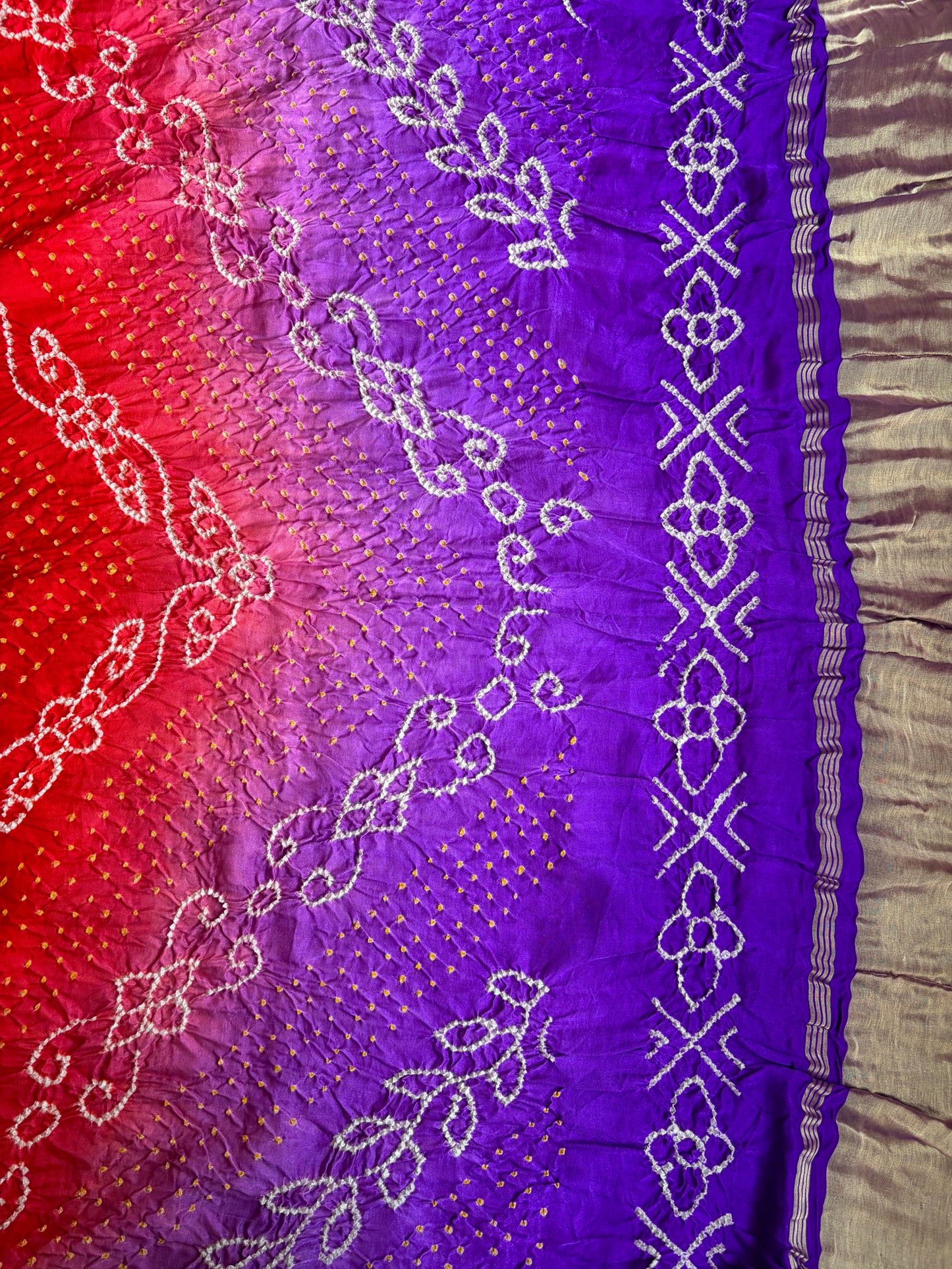 Shaded Red-Purple Rai Dana Gajji Bandhej Dupatta