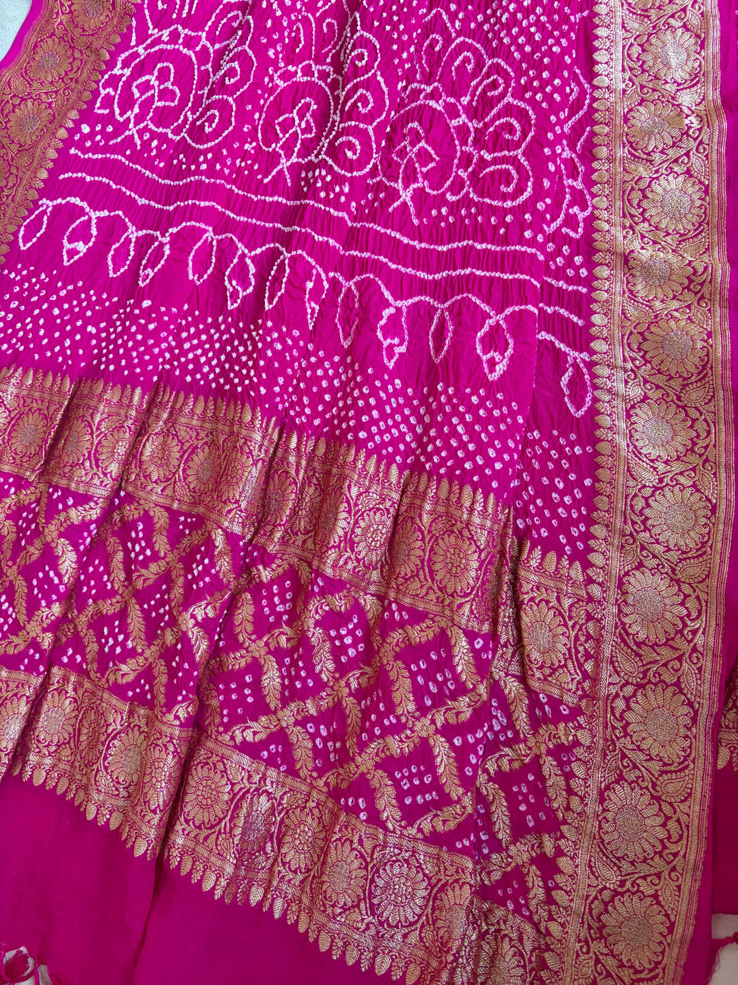 Ombre Pink-Orange Georgette Bandhej Dupatta