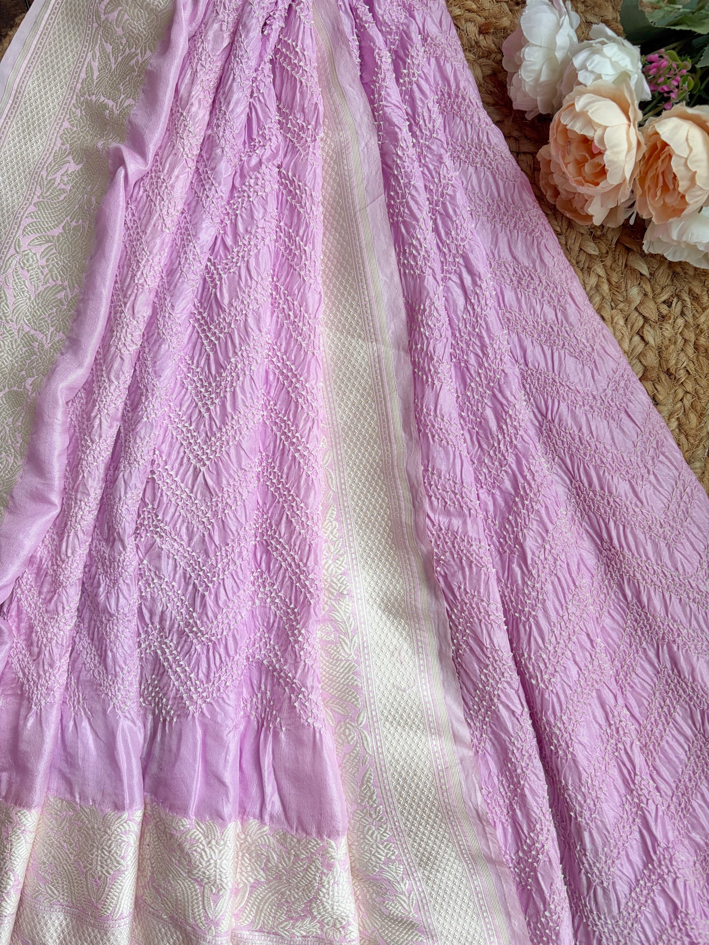Katan Parsi Lilac Bandhej Dupatta