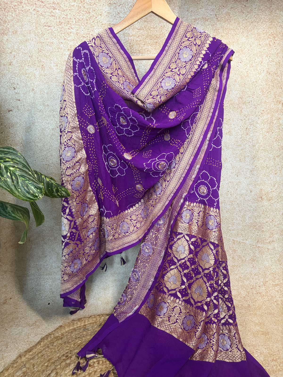 Georgette Sona Rupa Purple Bandhej Dupatta