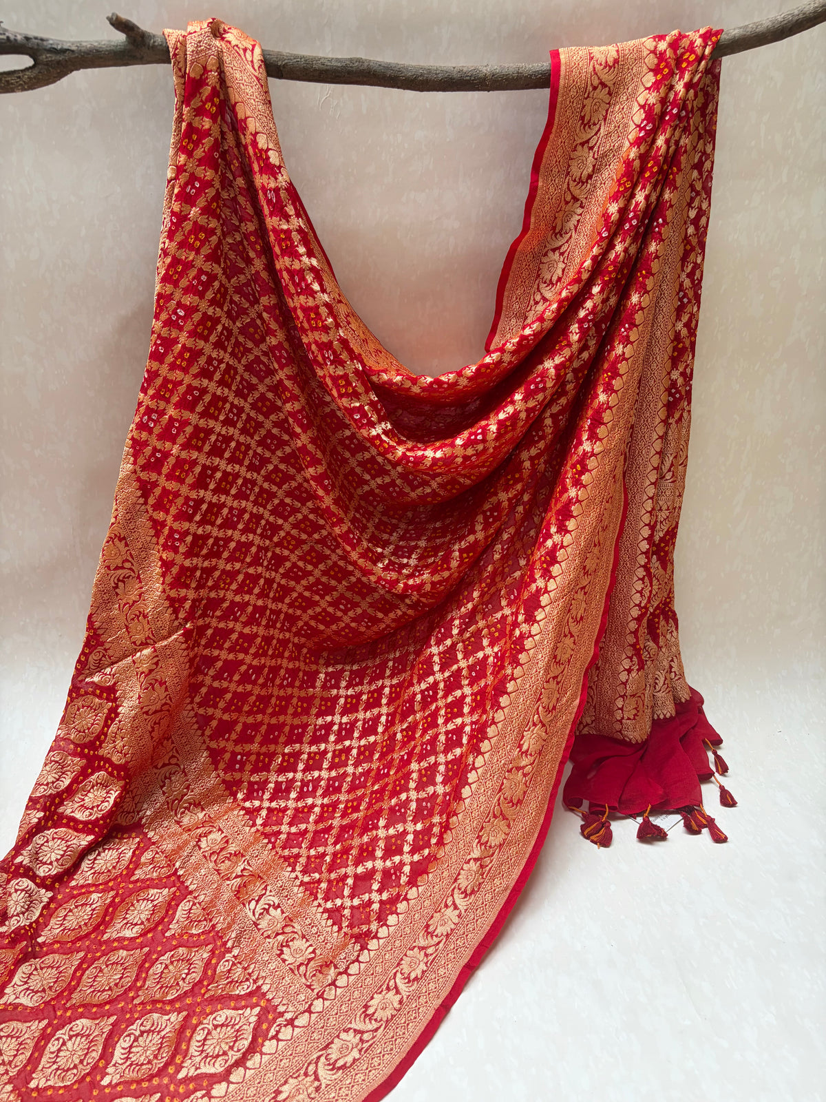 Georgette Checks Jaal Red Bandhej Dupatta