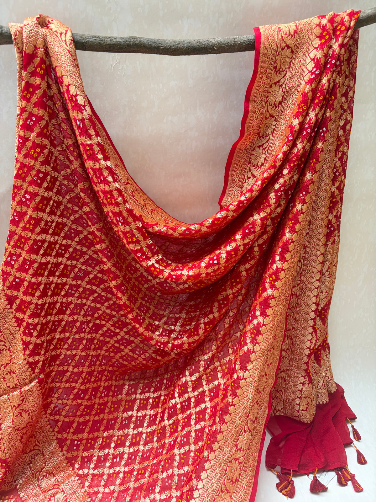 Georgette Checks Jaal Red Bandhej Dupatta