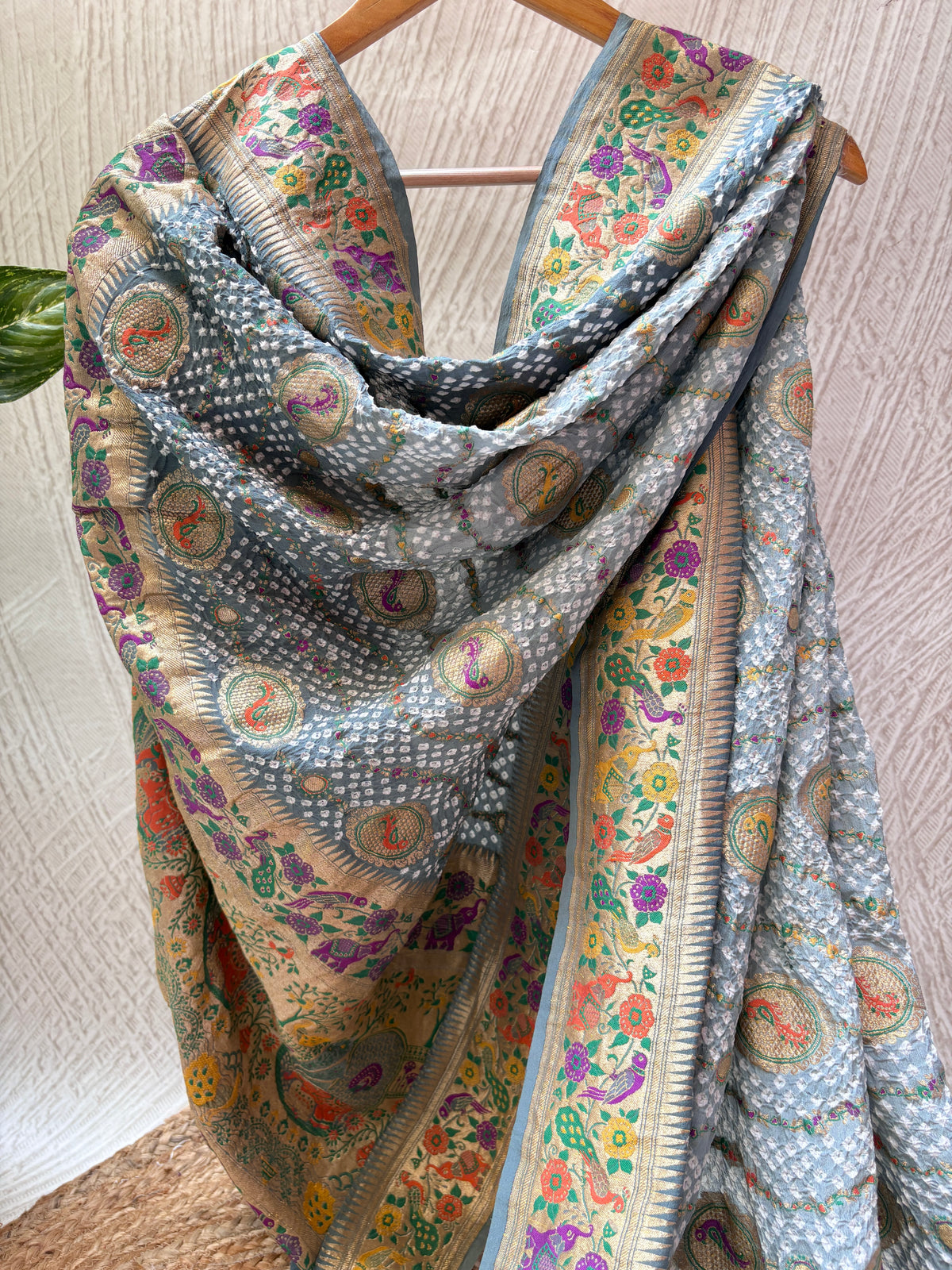 Georgette Figure Weaving Meenakari Grey Ombre Bandhej Dupatta
