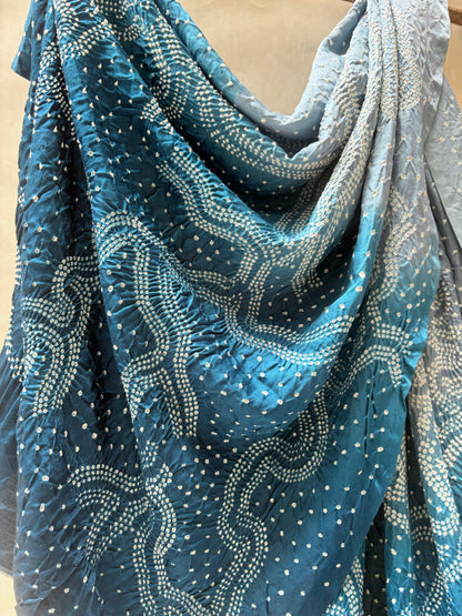 Gajji Ombre Blue Rai Dana Dupatta