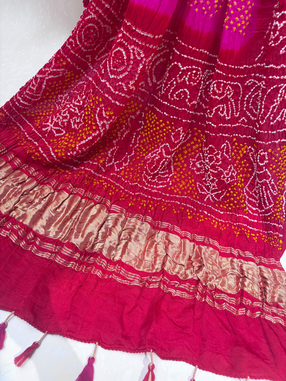 Gajji Rani-Red Intricate Bandhej Dupatta