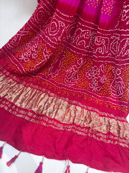 Gajji Rani-Red Intricate Bandhej Dupatta