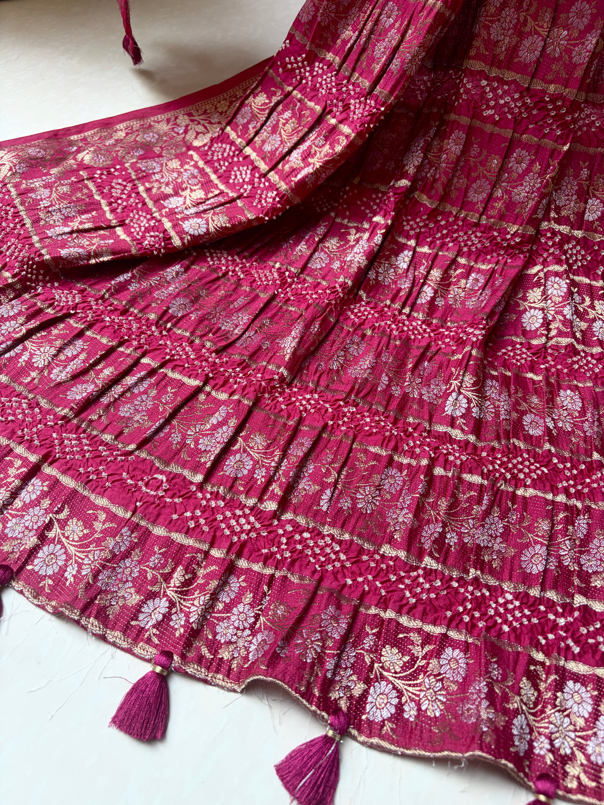Chiniya Stripes Bandhej Dupatta (Magenta)