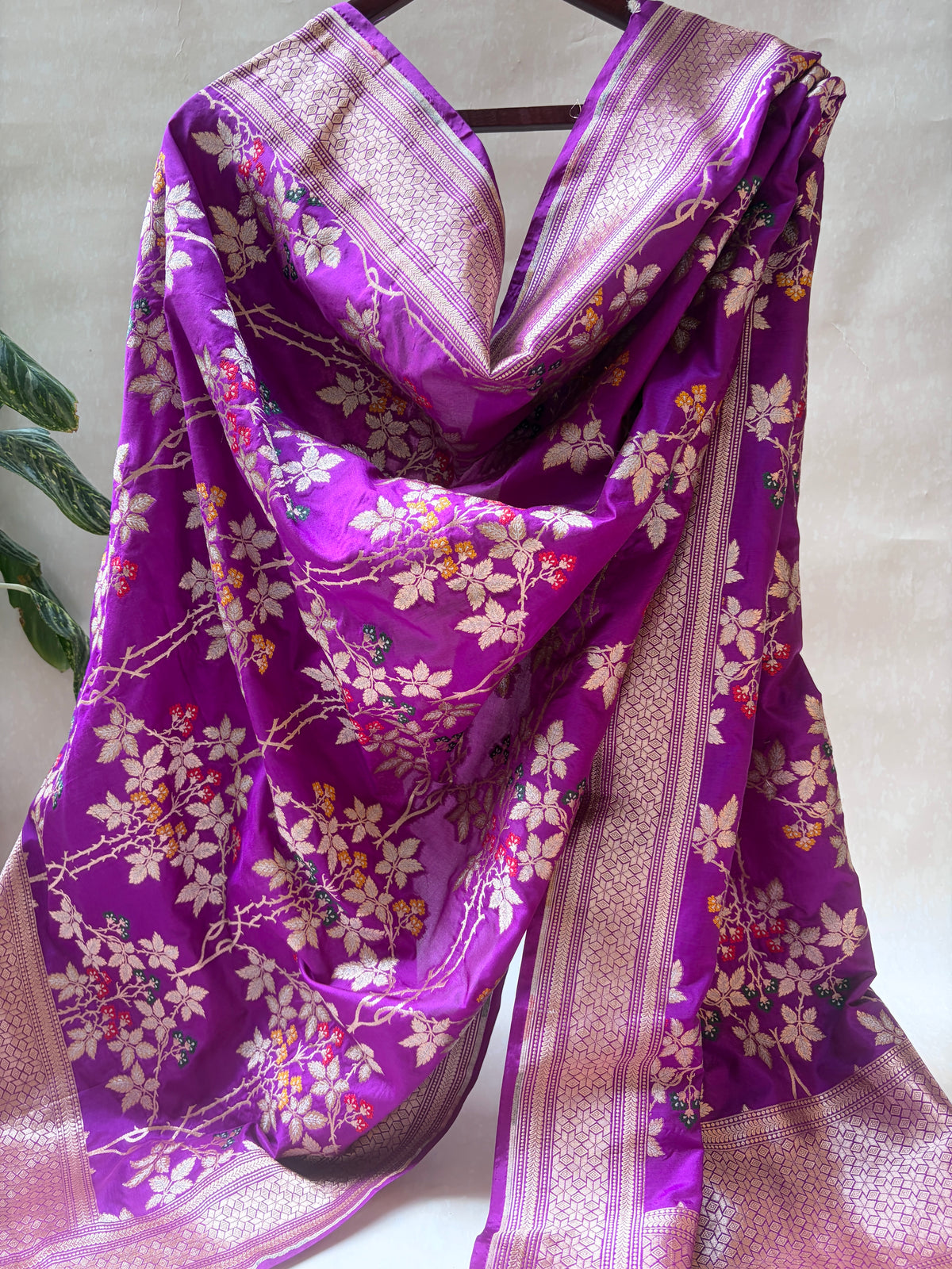 Katan Meenakari Zari Purple Dupatta