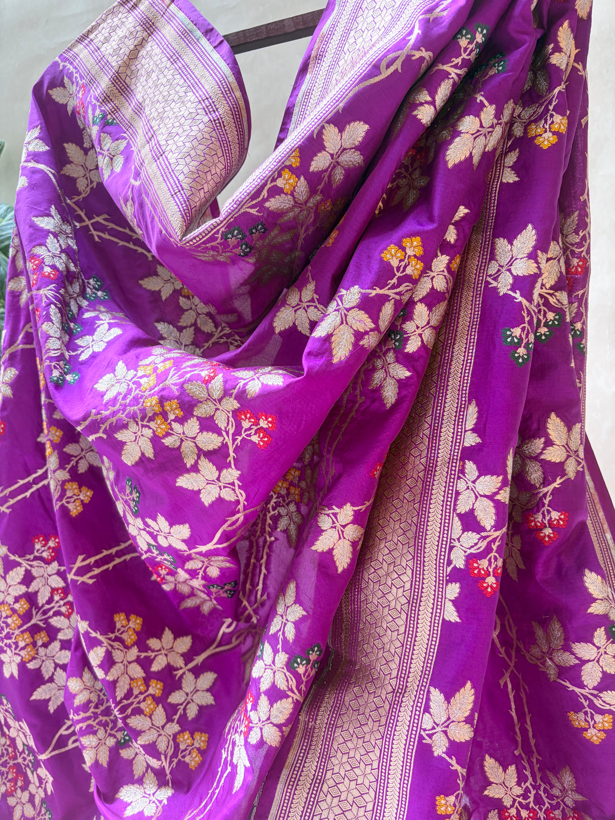 Katan Meenakari Zari Purple Dupatta