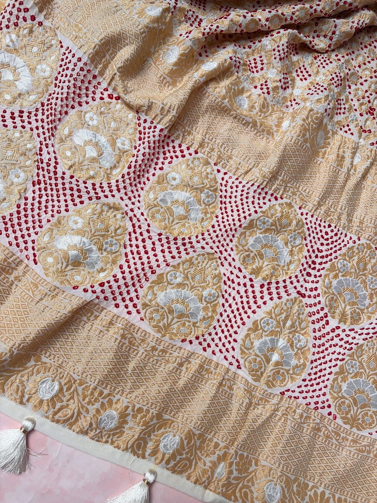 Georgette Sona Rupa Jaal Red Rai Dana White Bandhej Dupatta