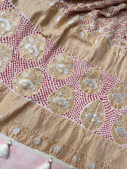 Georgette Sona Rupa Jaal Red Rai Dana White Bandhej Dupatta