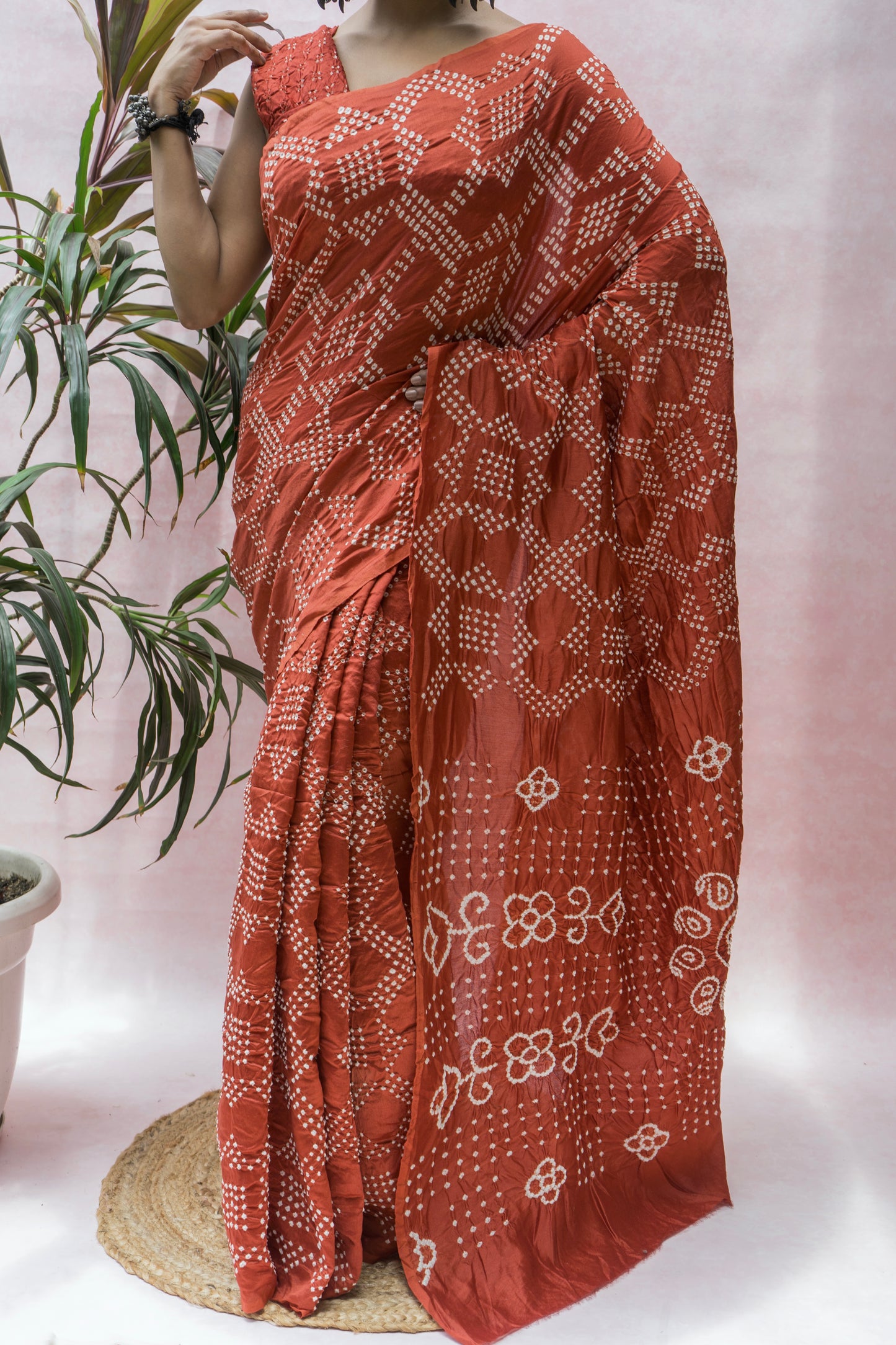 Chanderi Rai Dana Brick Red Bandhej Saree