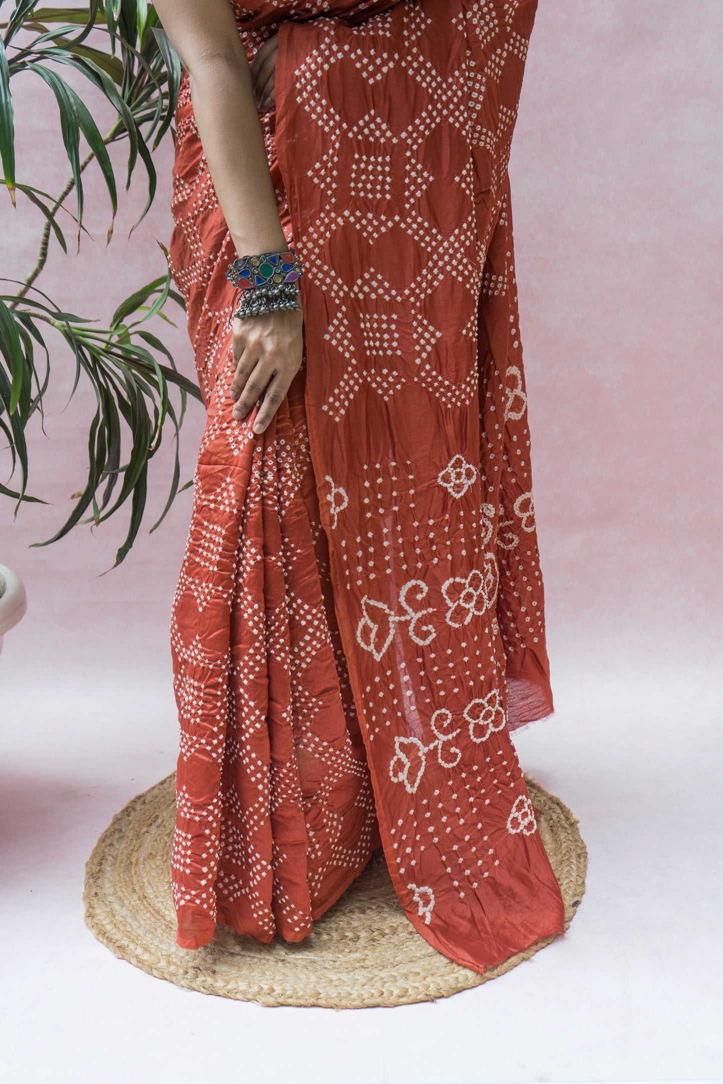 Chanderi Rai Dana Brick Red Bandhej Saree