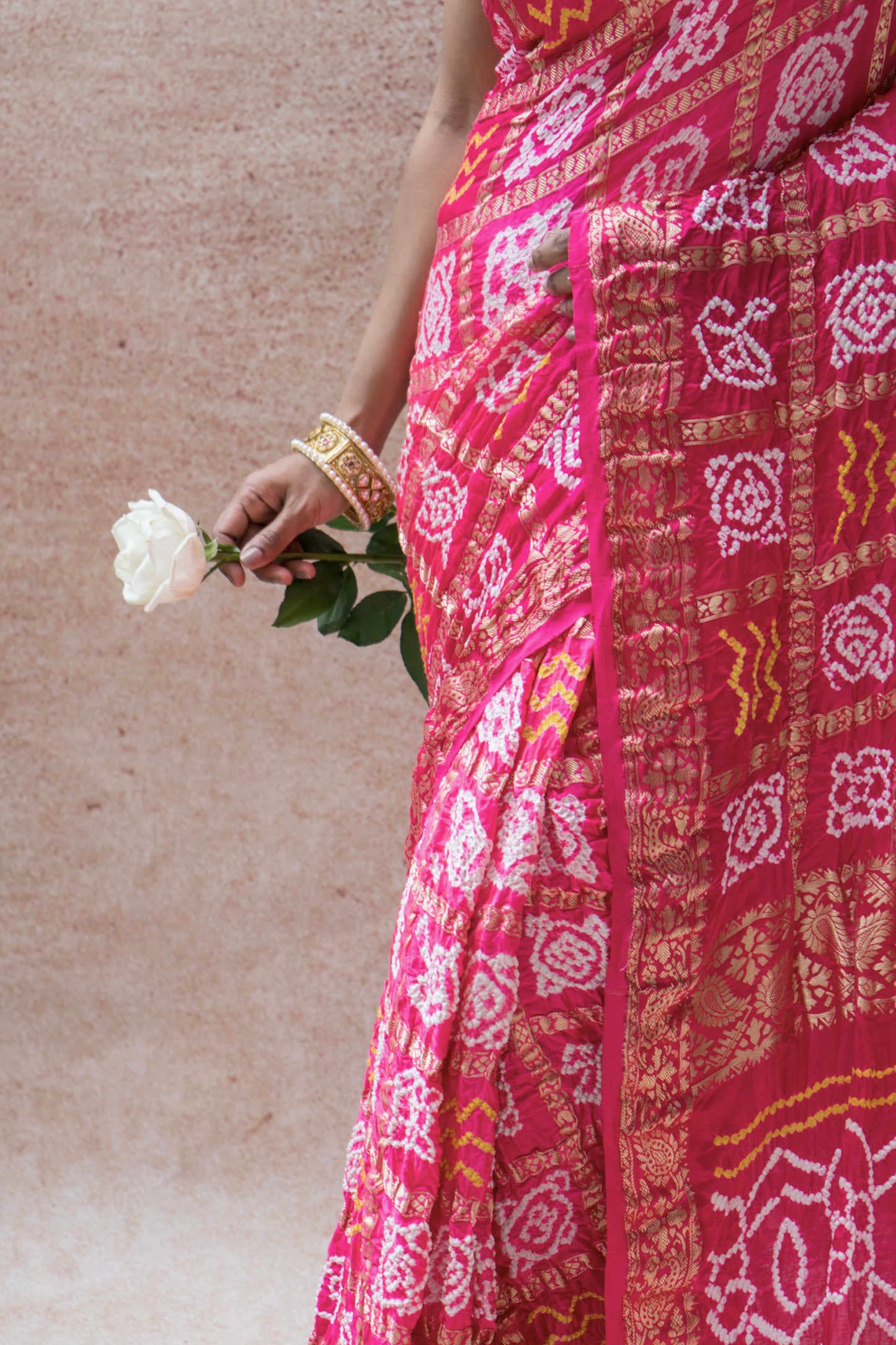 Gajji Naqshi Gharchola Rai Dana Pink Bandhej Saree