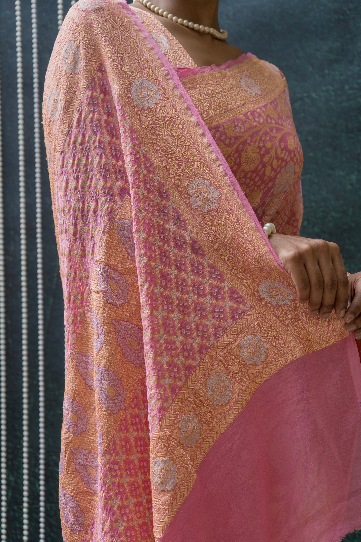 Georgette Sona Rupa Stripes Pastel Pink Bandhej Saree