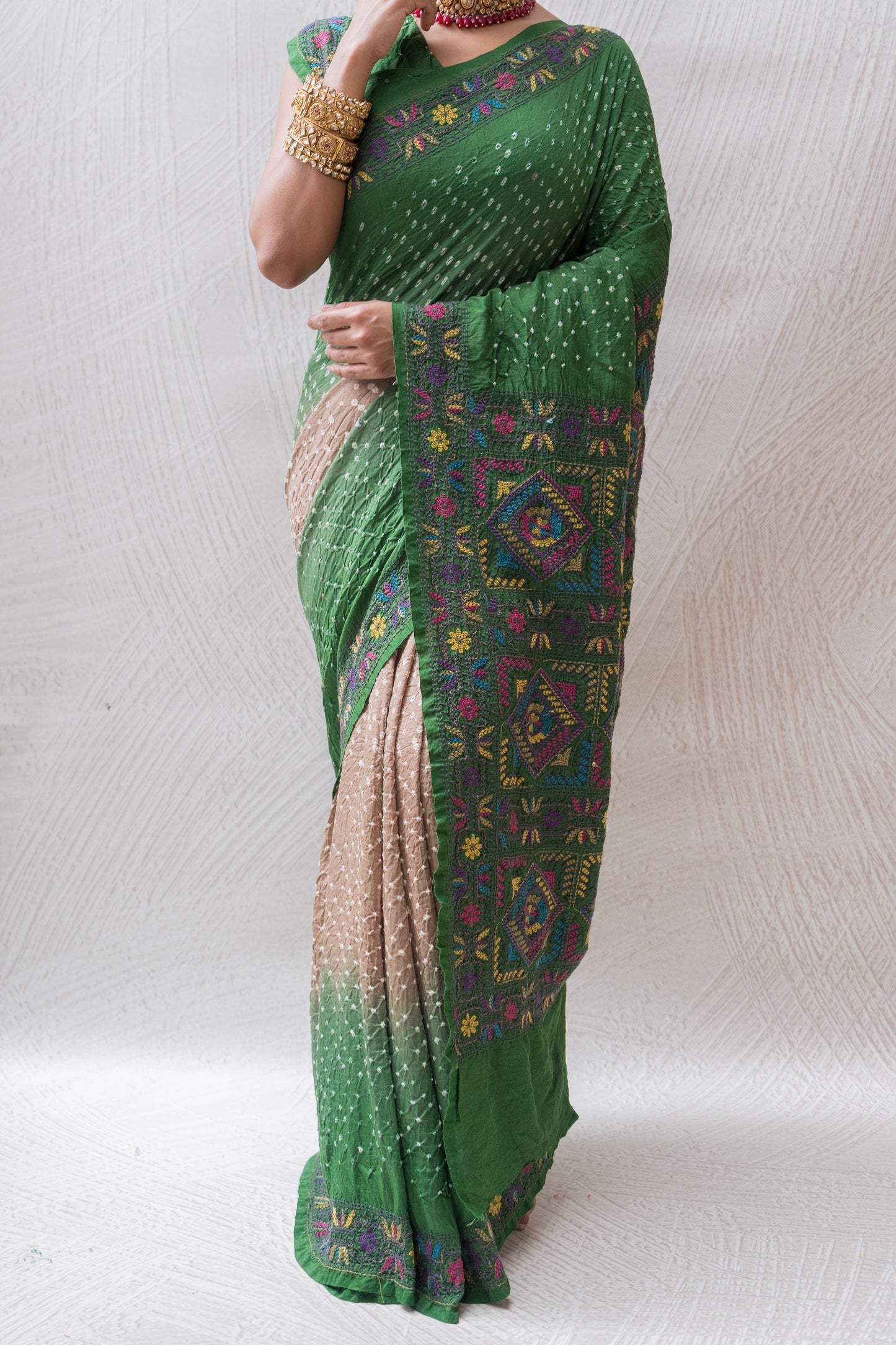 Moonga Kantha Embroidery Ombre Grey-Green Bandhej Saree
