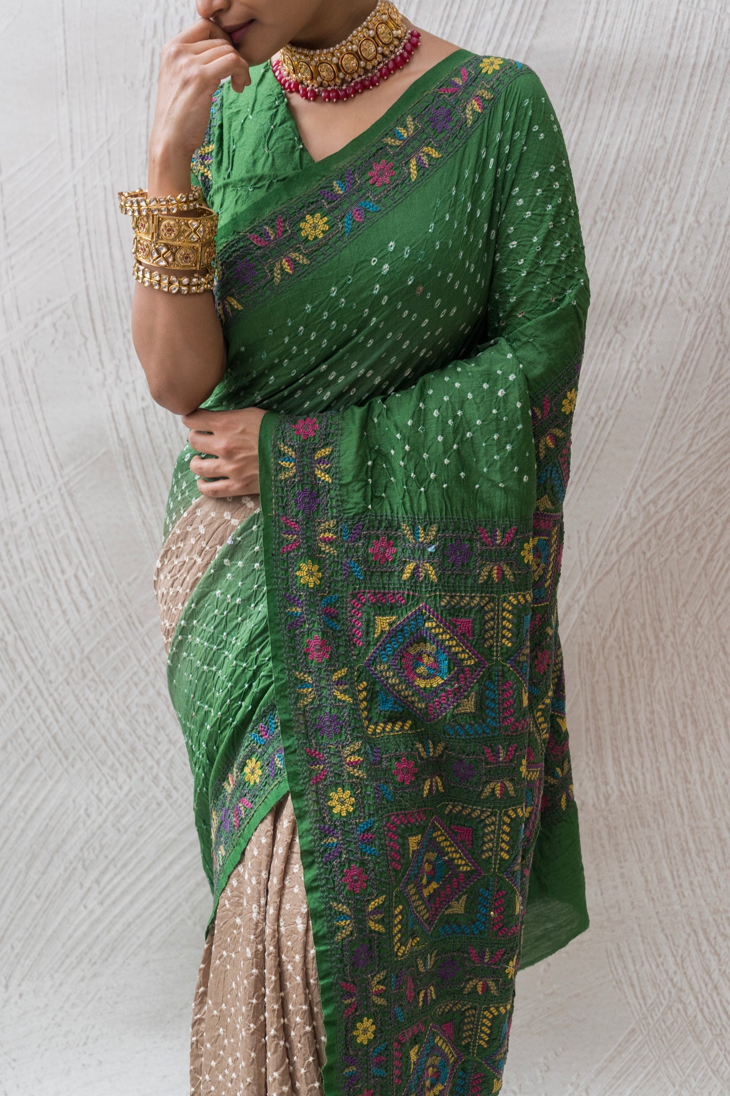 Moonga Kantha Embroidery Ombre Grey-Green Bandhej Saree